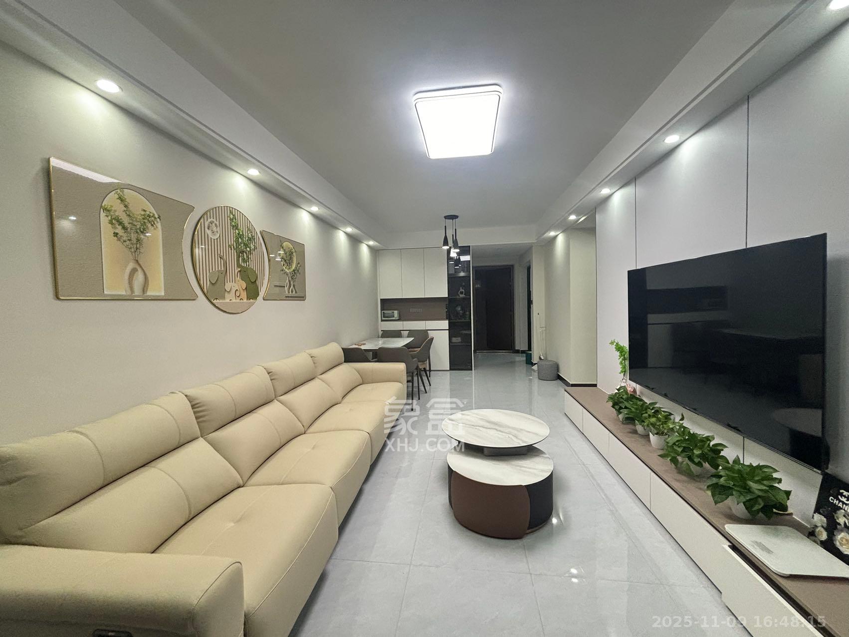 中梁正荣府  1室0厅0卫    3200.0元/月