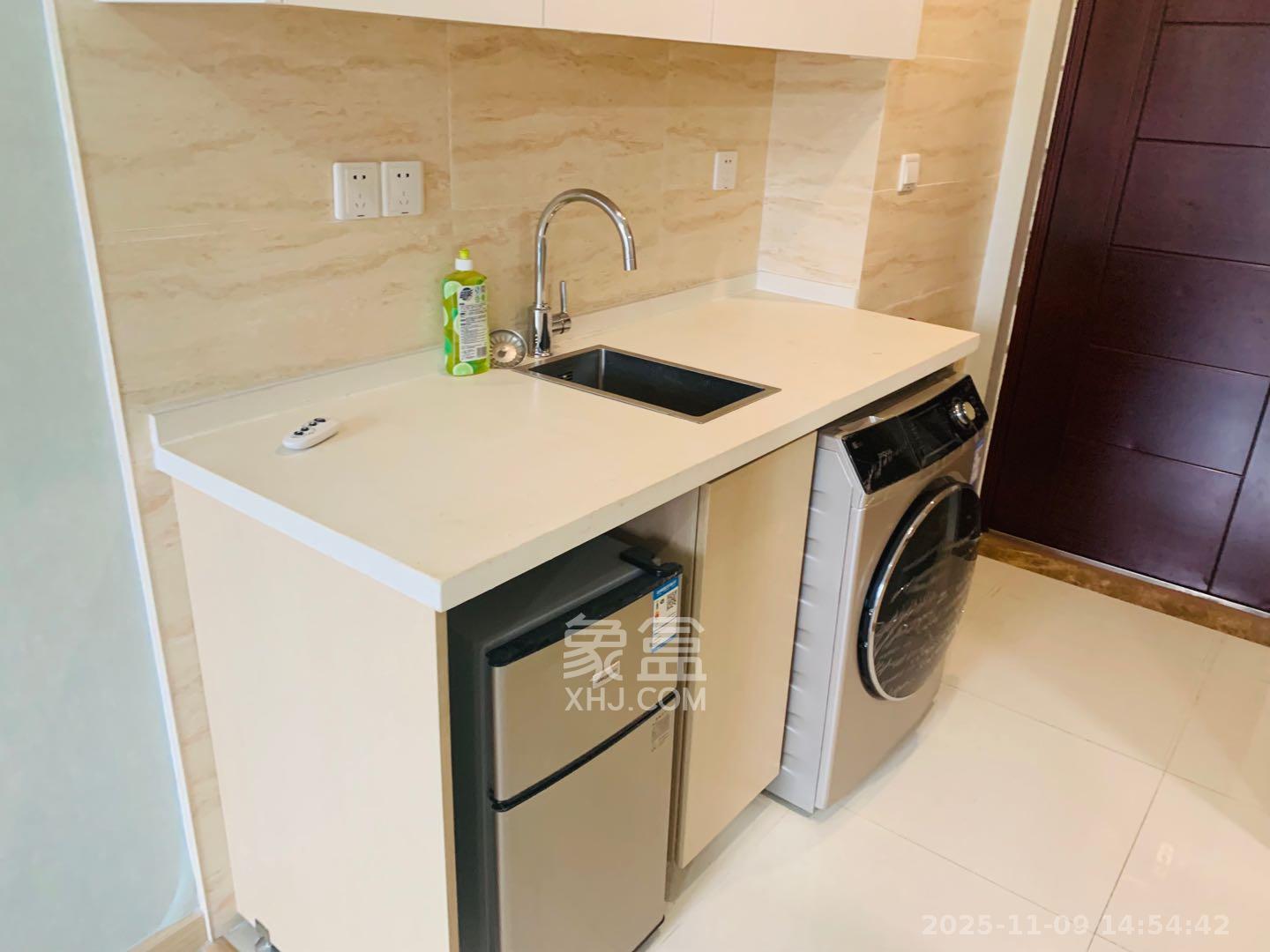 君合天玺  1室1厅1卫    1400.0元/月室内图