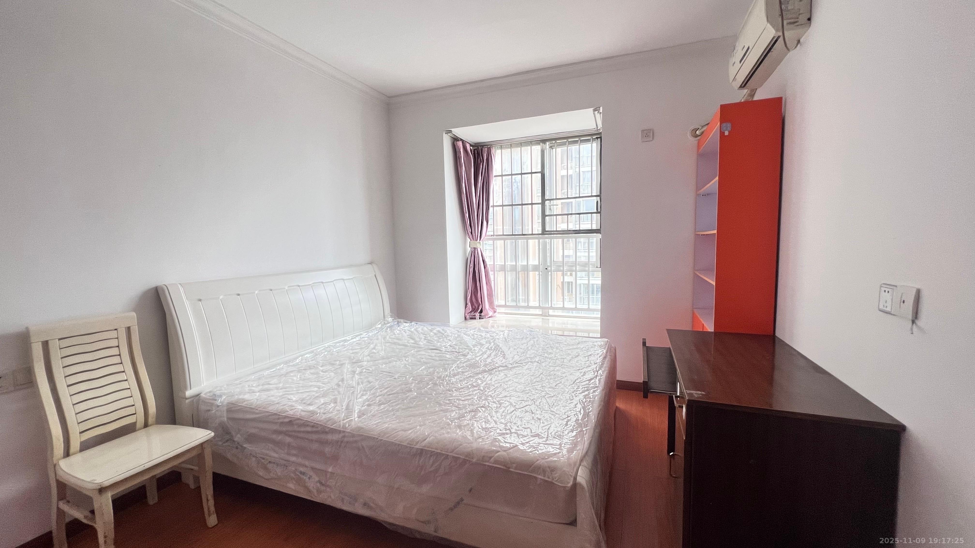 恒广国际景园一二区  2室1厅1卫    1800.0元/月室内图