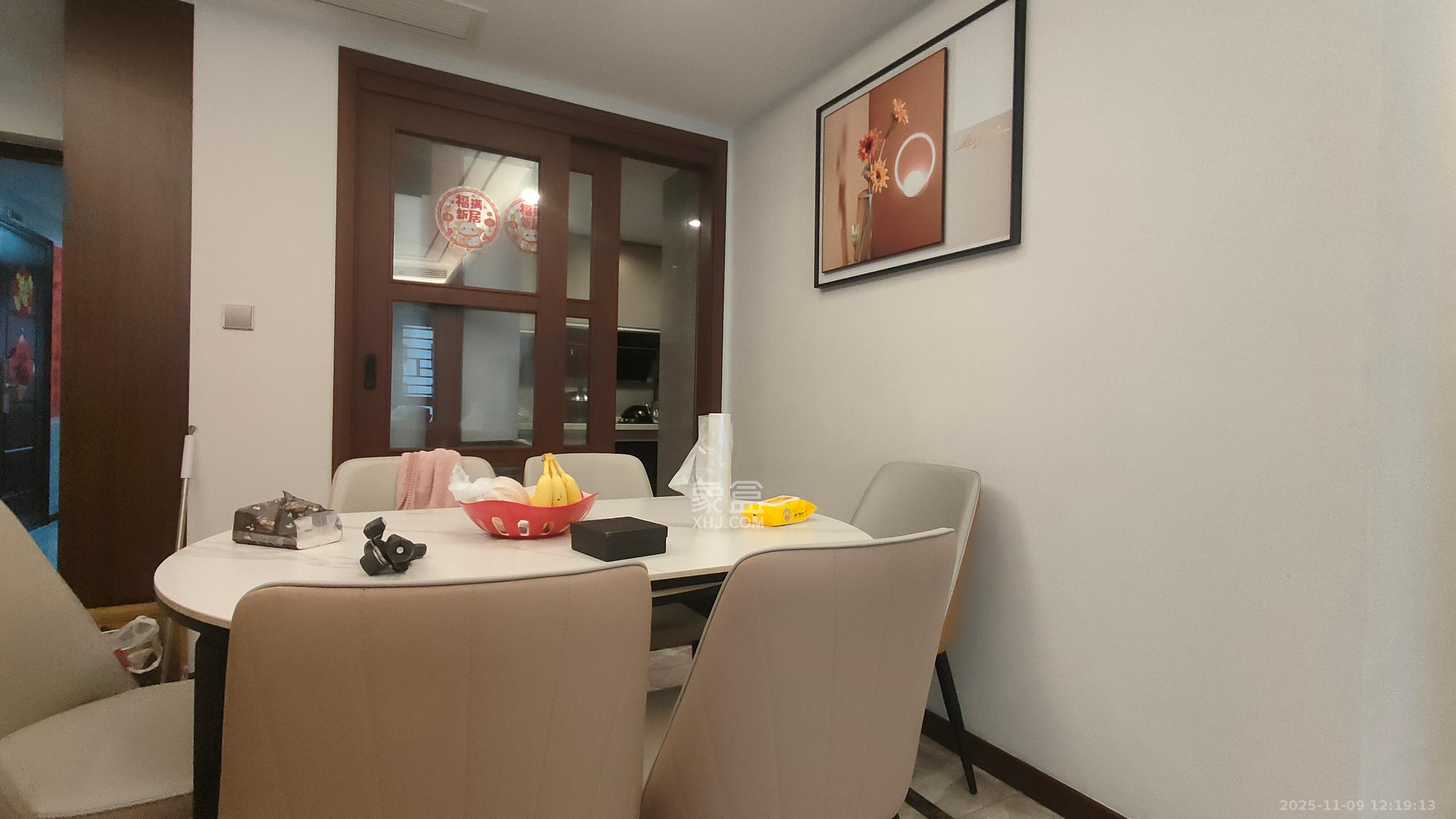 绿地长沙城际空间站（绿地新里佳苑）  3室2厅2卫    3000.0元/月室内图