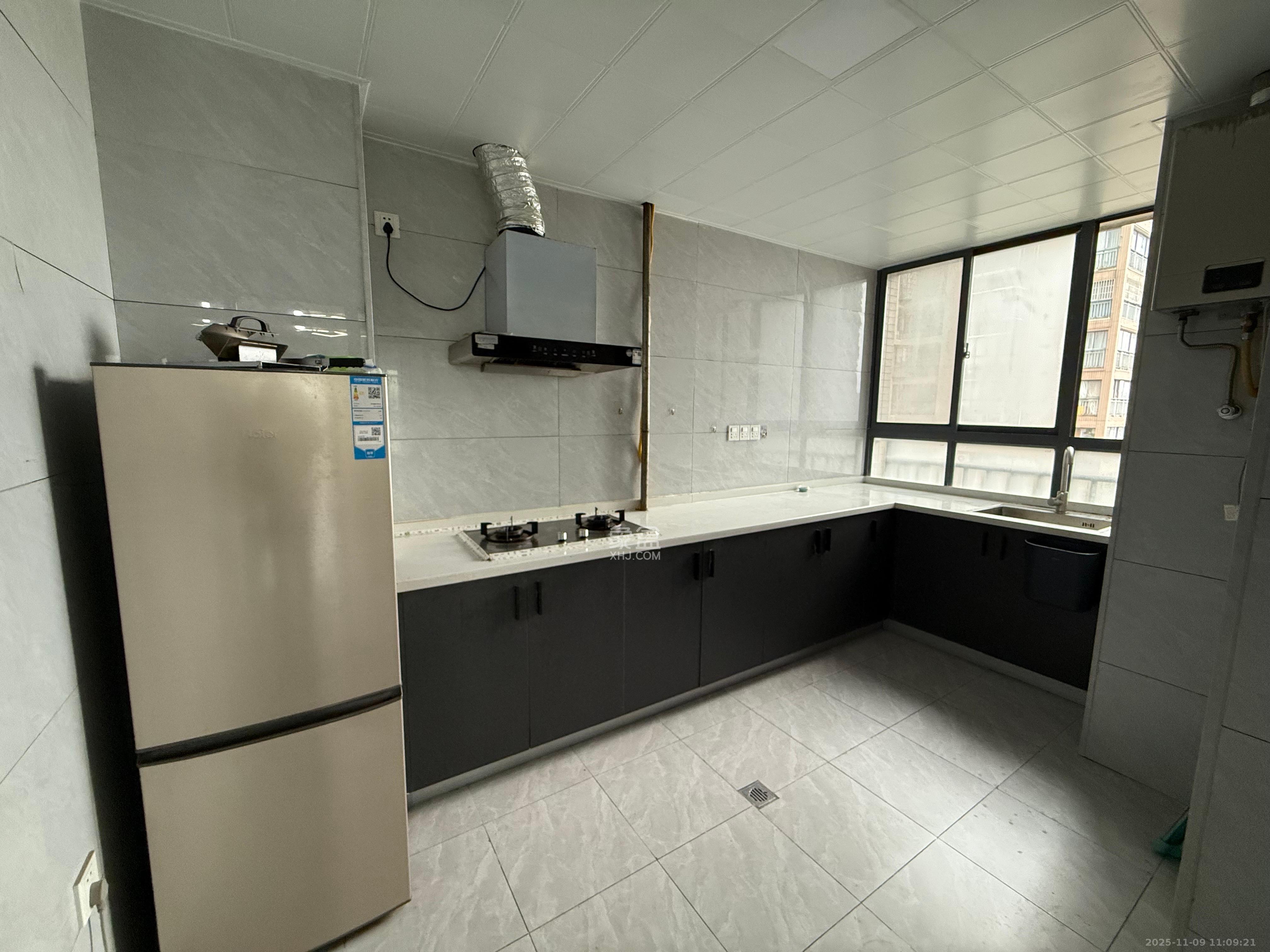 君庭金福苑  1室1厅1卫    2600.0元/月室内图