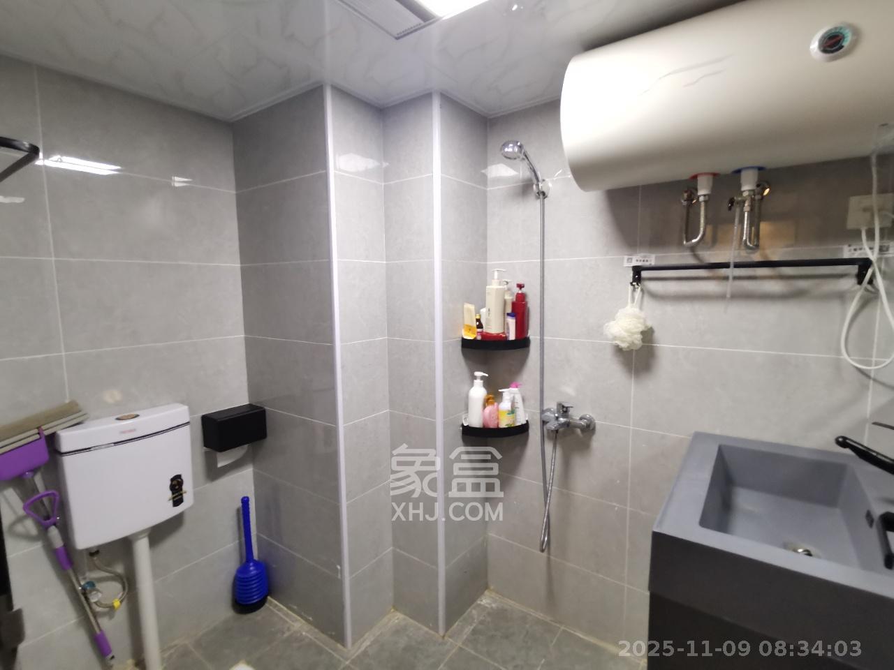 鑫远悦城（鑫远悦时代）  1室1厅1卫    1300.0元/月室内图