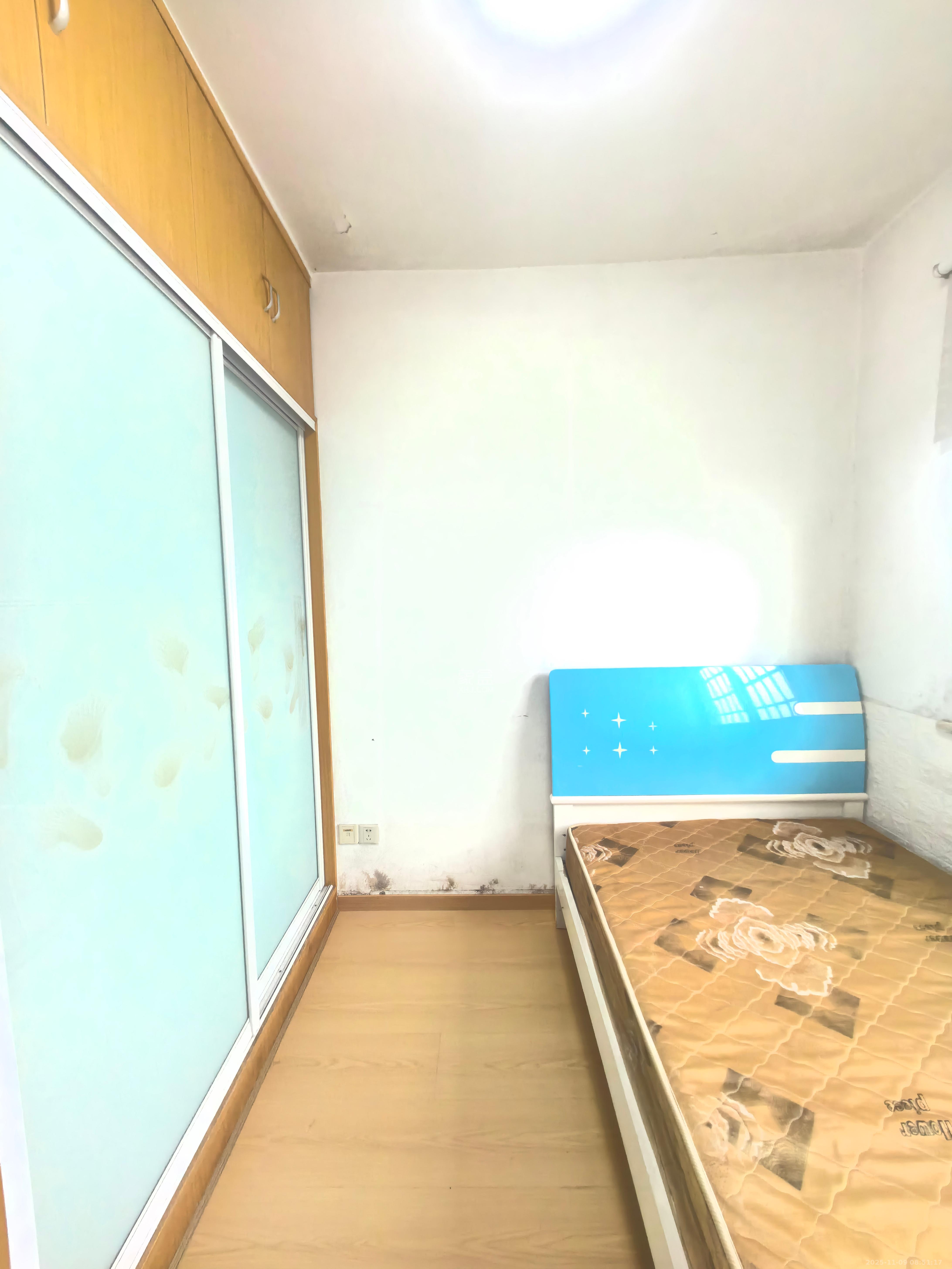 晨兴家园 2室1厅1卫 1800.0元/月 晨兴家园 2室1厅1卫 1800.0元/月室内图