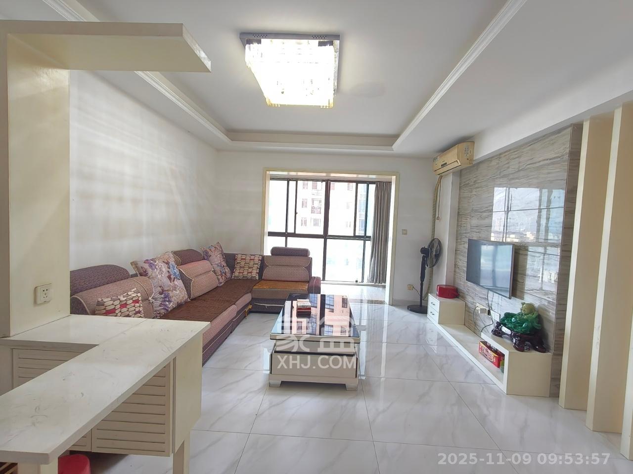 三景华御  2室2厅1卫    1800.0元/月