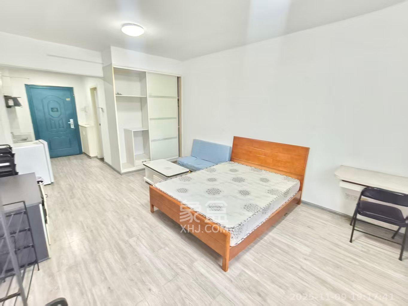 伍家岭生活广场 1室1厅1卫 1200.0元/月 伍家岭生活广场 1室1厅1卫 1200.0元/月室内图