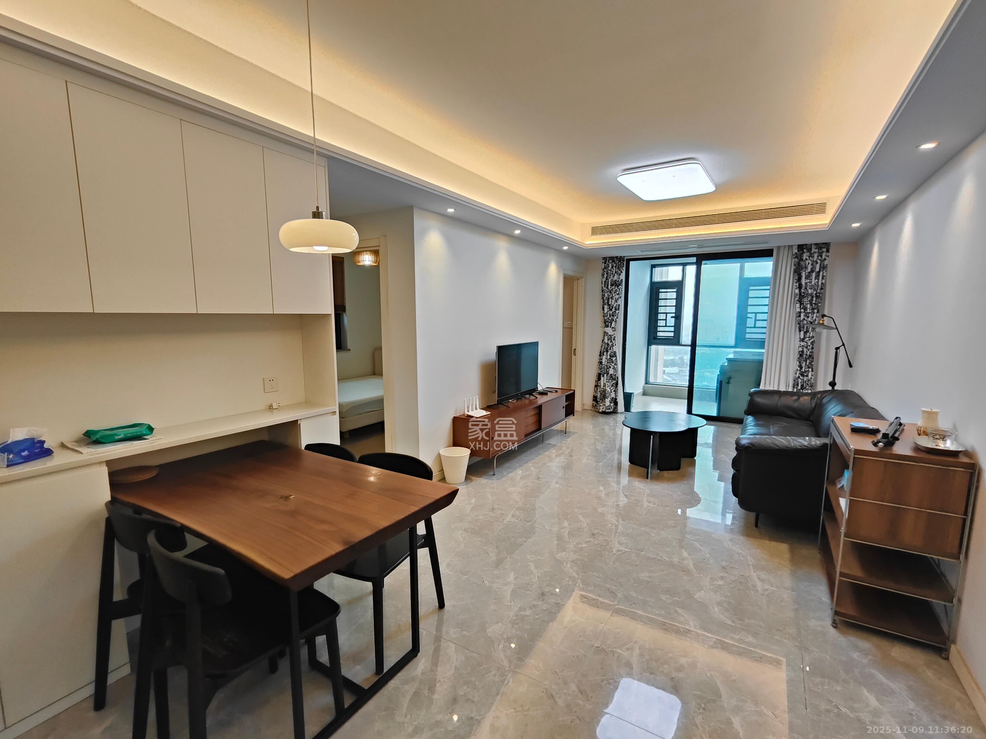 万科金色梦想B区  3室2厅2卫    3300.0元/月室内图