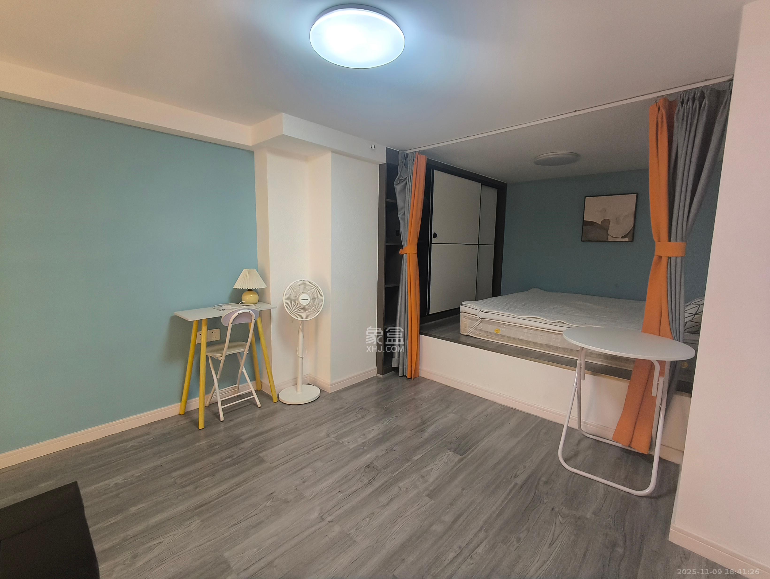 映客龙湖璟翠公馆（映客龙湖璟翠中心）   38.85㎡      2000.0元/月室内图