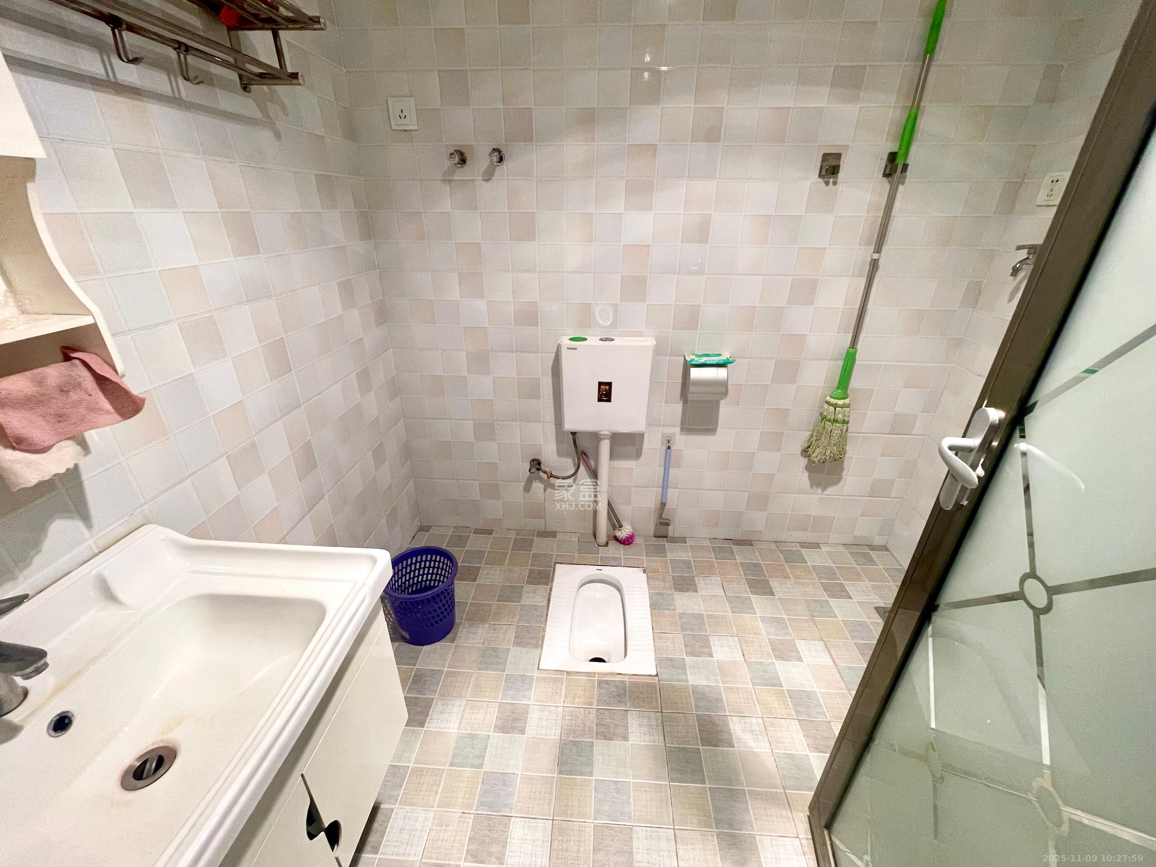 奥克斯缔壹城 1室1厅1卫 1300.0元/月 奥克斯缔壹城 1室1厅1卫 1300.0元/月室内图