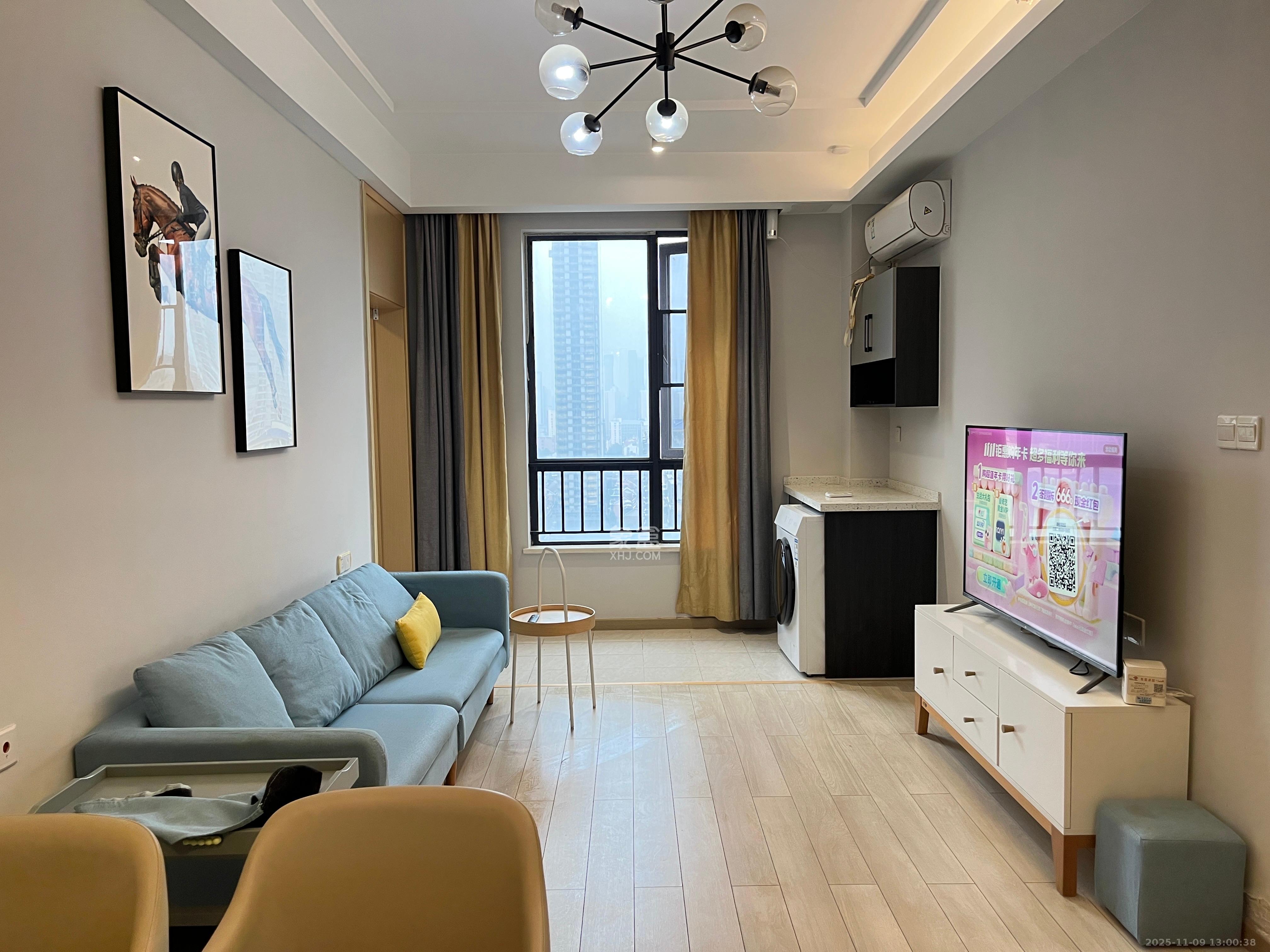 启迪协信中心  2室1厅1卫    2500.0元/月室内图1