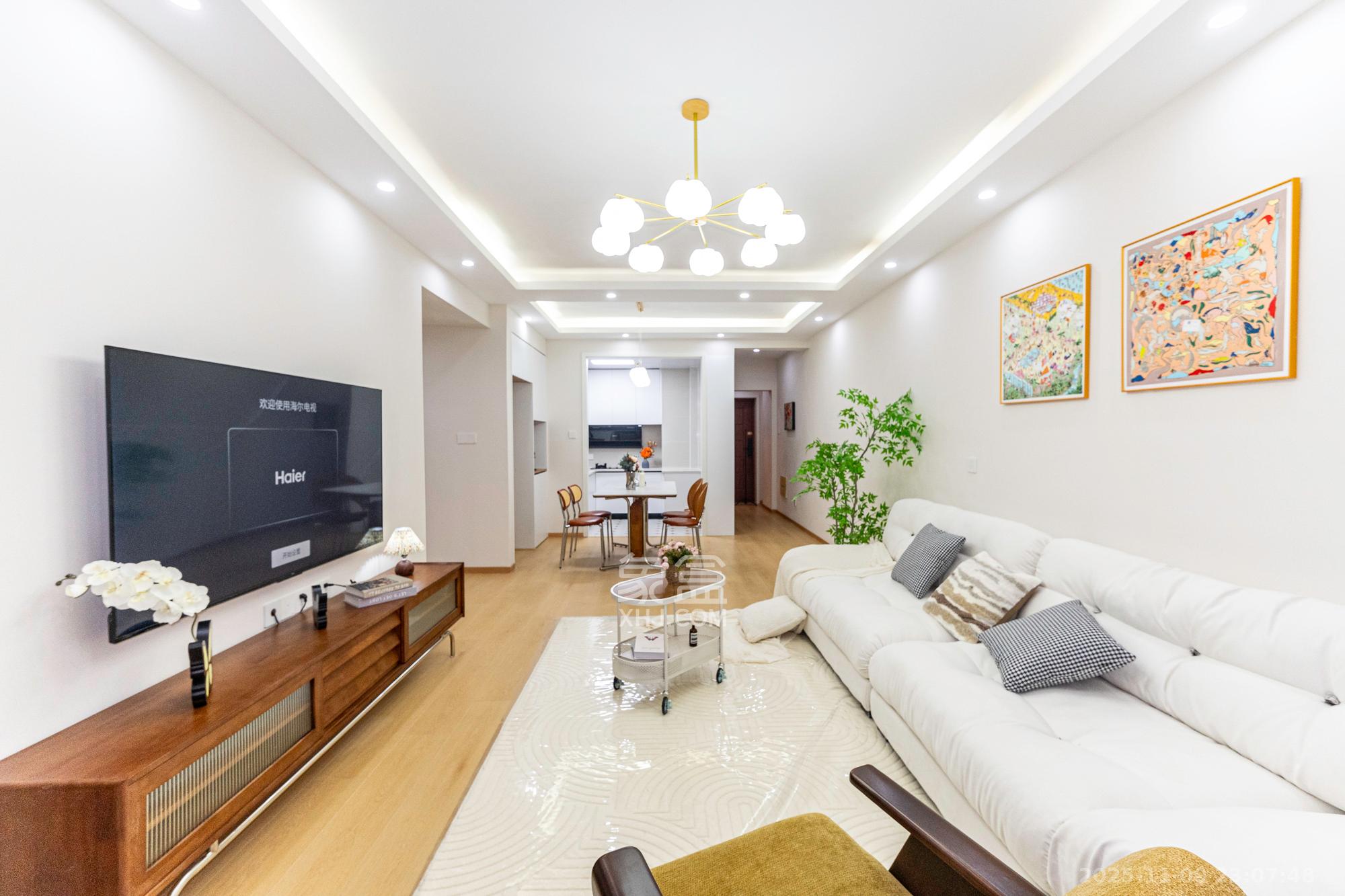 高林仕家  3室2厅1卫    59.8万客厅