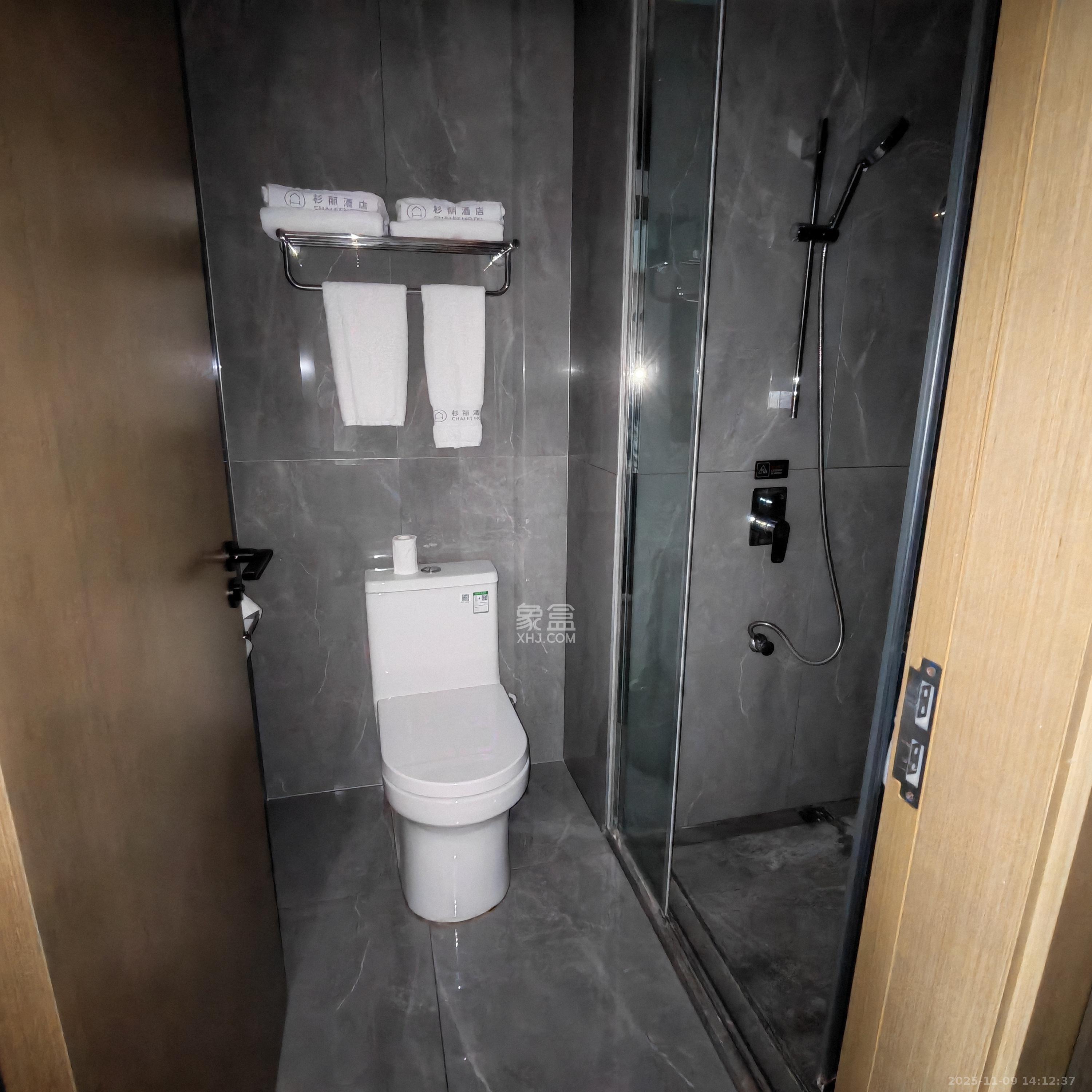 金科时代中心  1室1厅1卫    1200.0元/月室内图