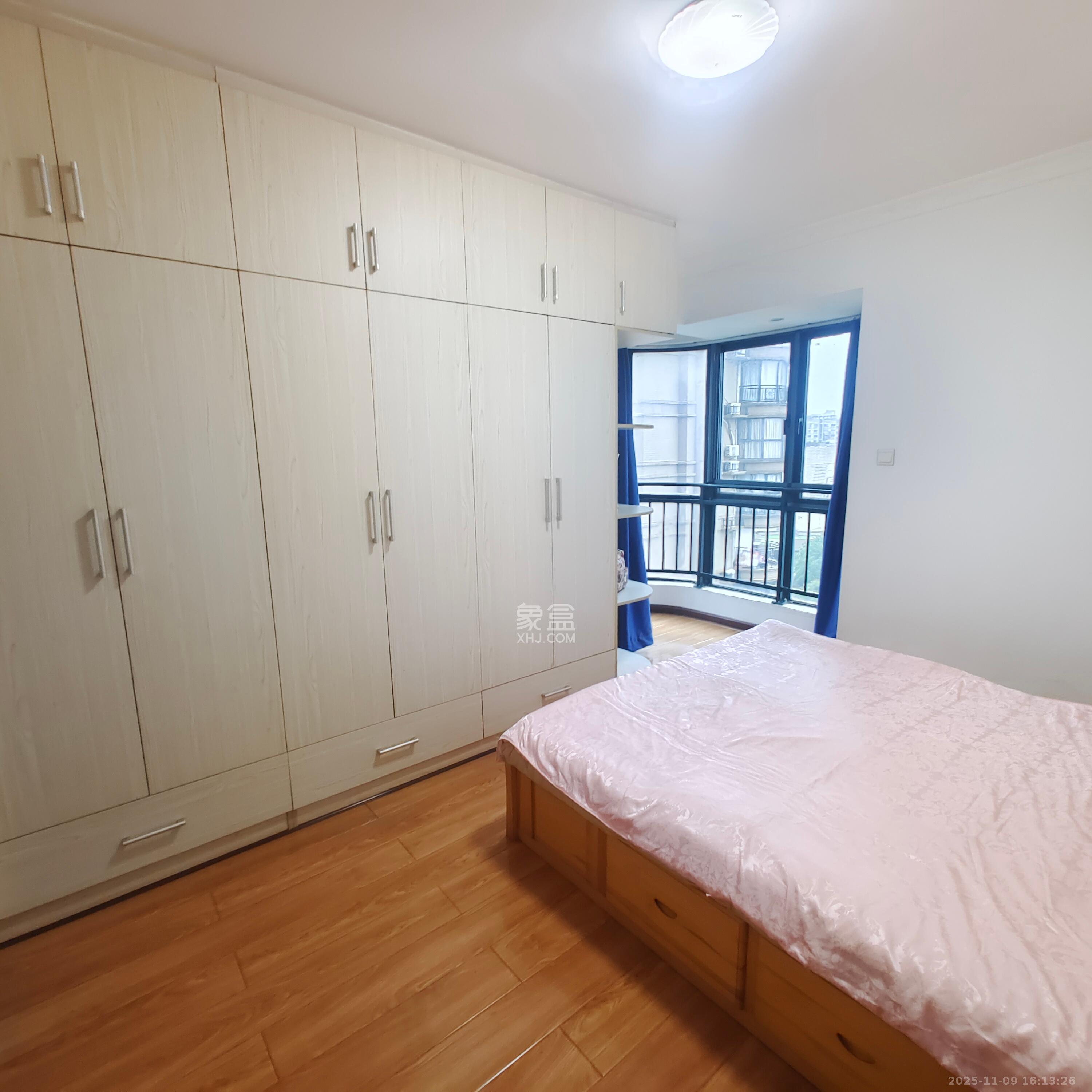 永祺西京  3室2厅2卫    3000.0元/月室内图