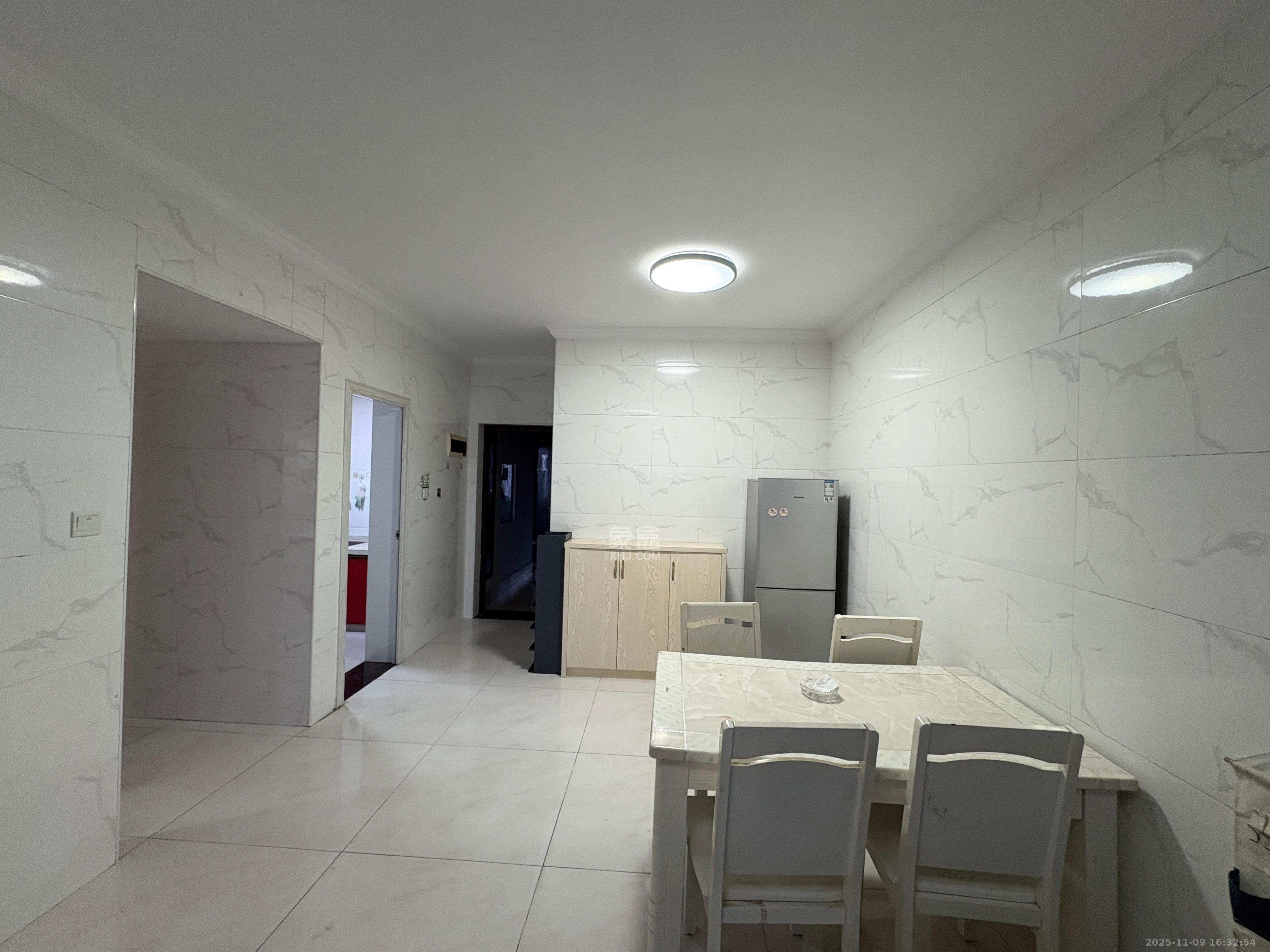 东宜兰园 1室1厅1卫 1900.0元/月 东宜兰园 1室1厅1卫 1900.0元/月室内图