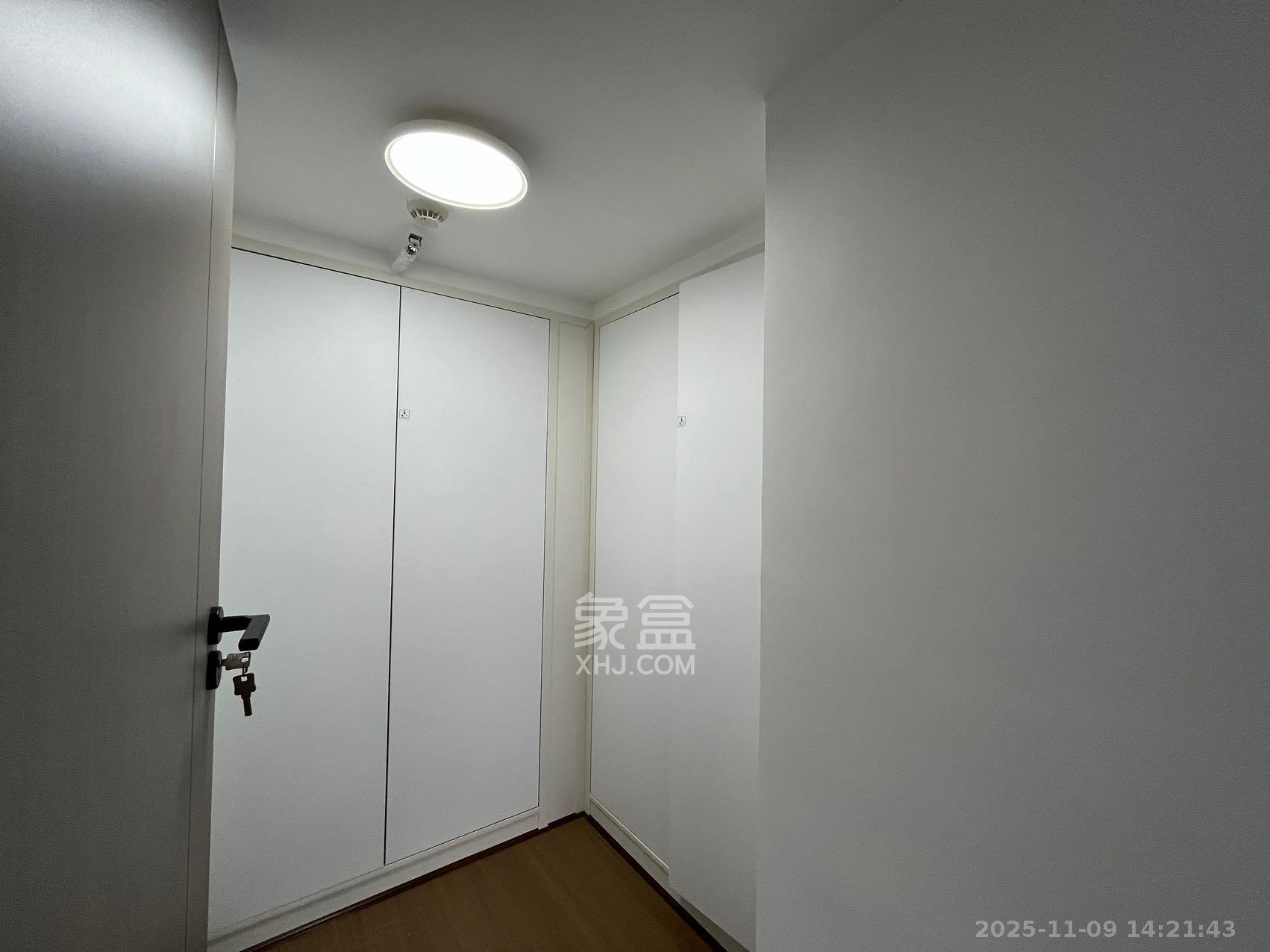 新城悦隽公园  2室1厅1卫    1900.0元/月室内图