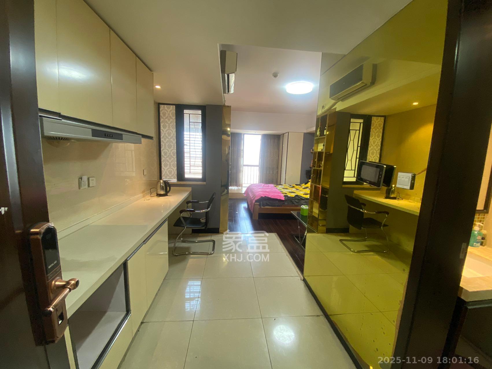 德思勤城市广场（宝格丽公寓）  1室1厅1卫    1600.0元/月