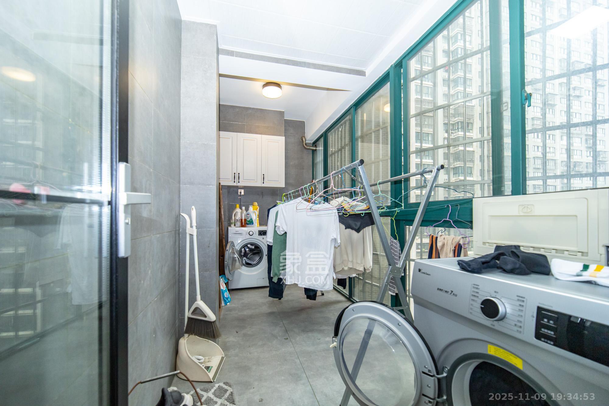 时代星城 4室2厅2卫 78.8万 时代星城 4室2厅2卫 78.8万阳台