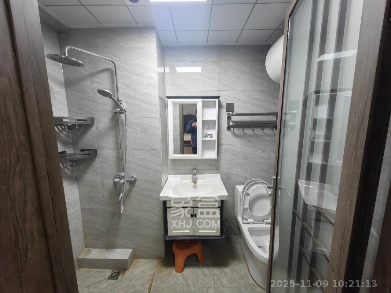 中海珑悦府  1室0厅0卫    1150.0元/月室内图