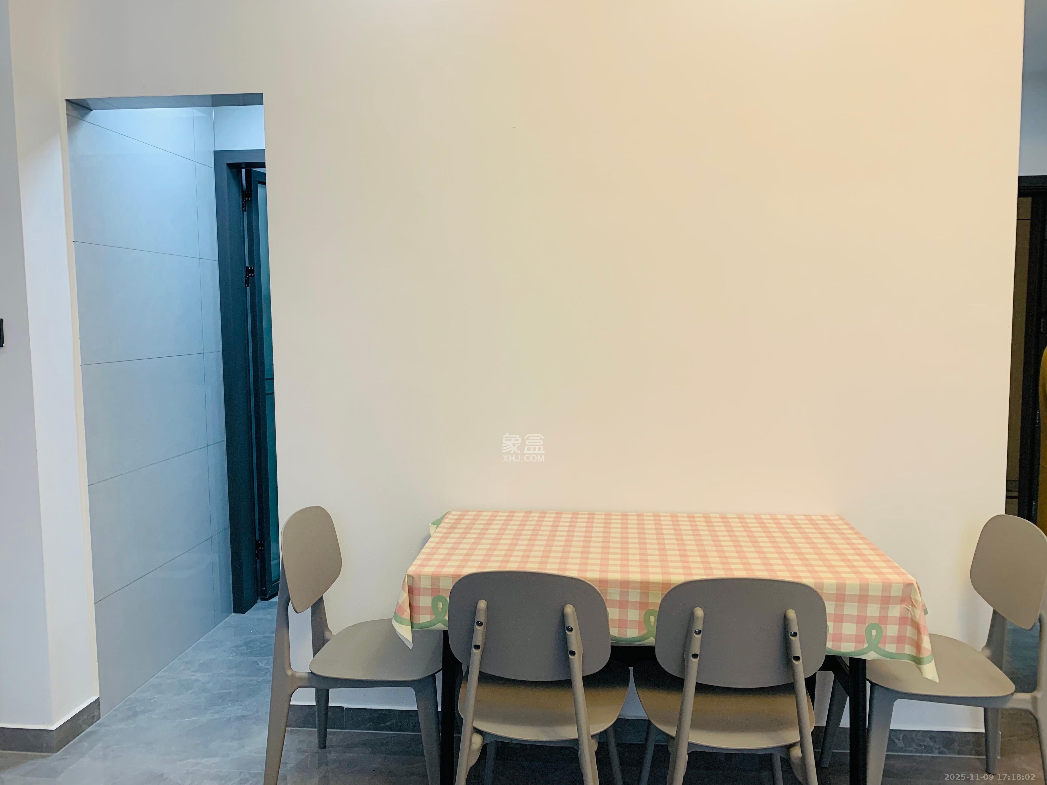 诺德滨江逸园(中铁逸园) 1室0厅0卫 2300.0元/月 诺德滨江逸园(中铁逸园) 1室0厅0卫 2300.0元/月室内图