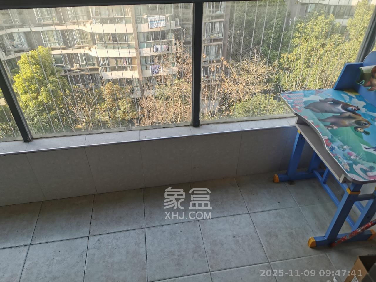 西子花苑 3室2厅2卫 3000.0元/月 西子花苑 3室2厅2卫 3000.0元/月室内图