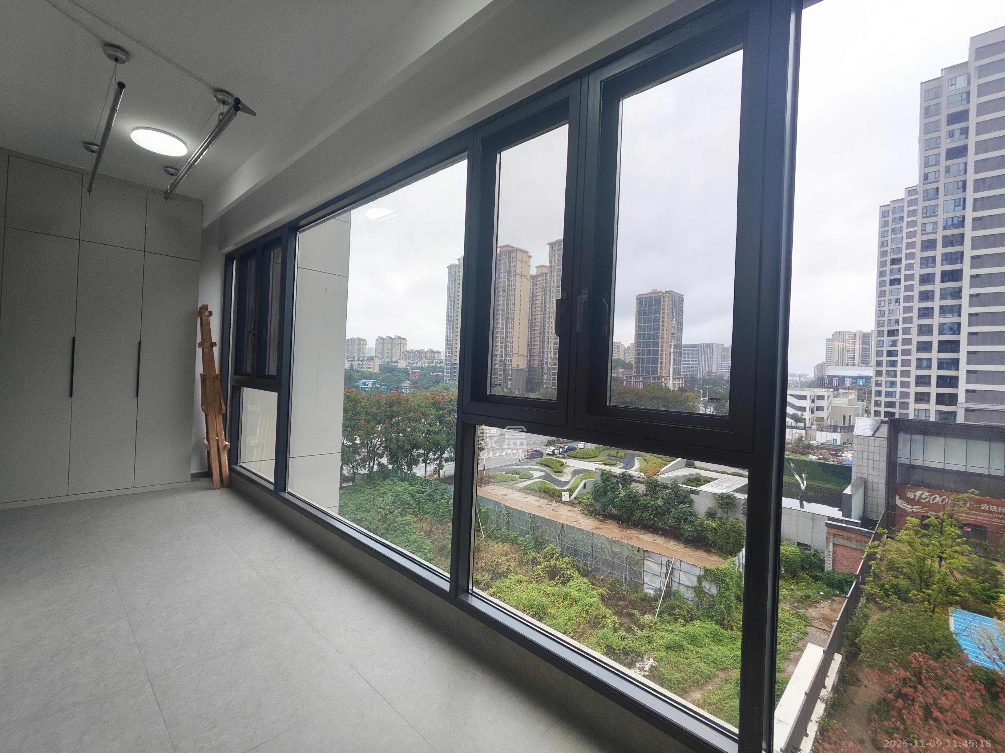 金地都会风華 4室2厅2卫 4000.0元/月 金地都会风華 4室2厅2卫 4000.0元/月室内图