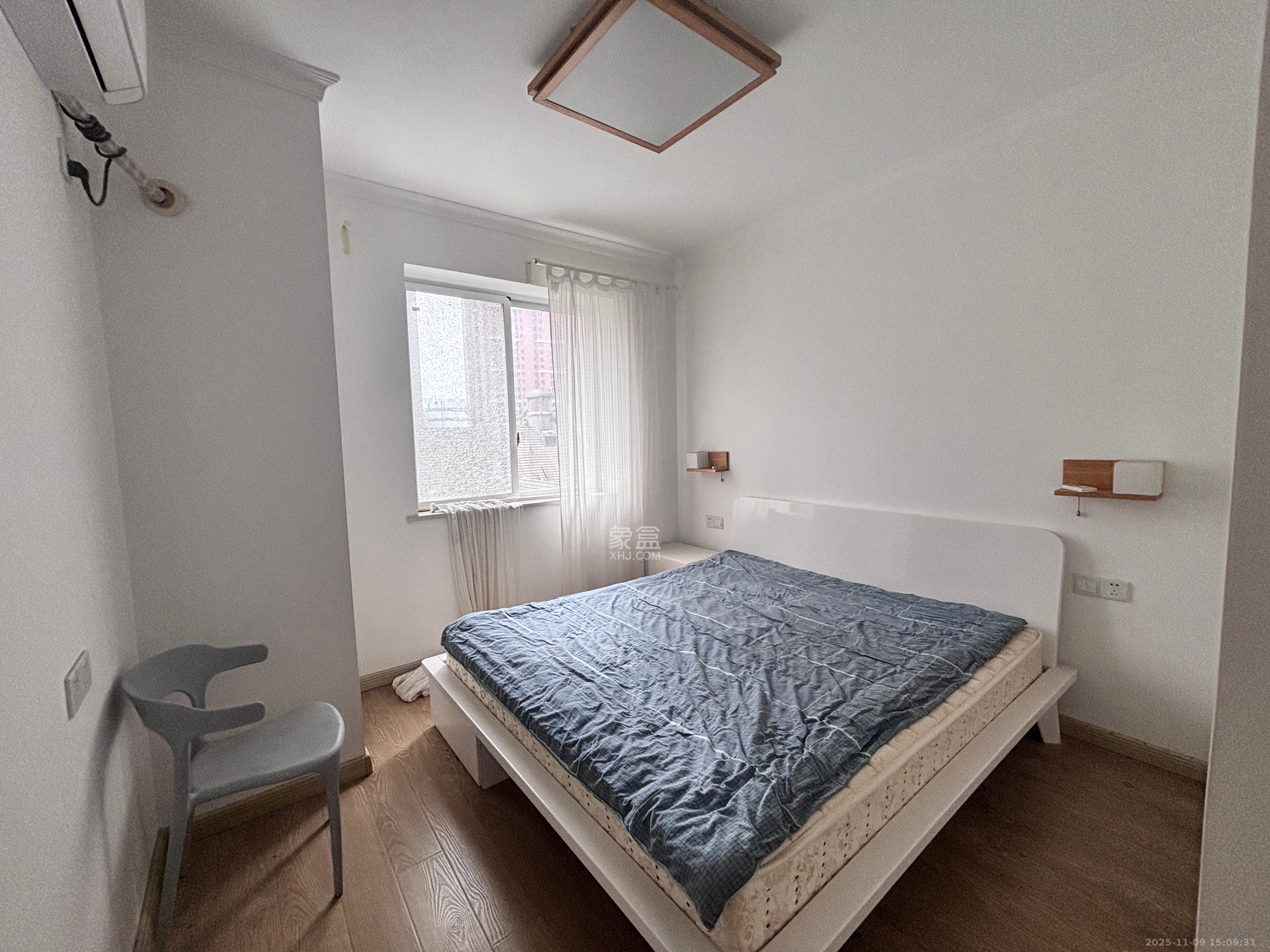 新城国际花都  3室2厅1卫    1600.0元/月室内图