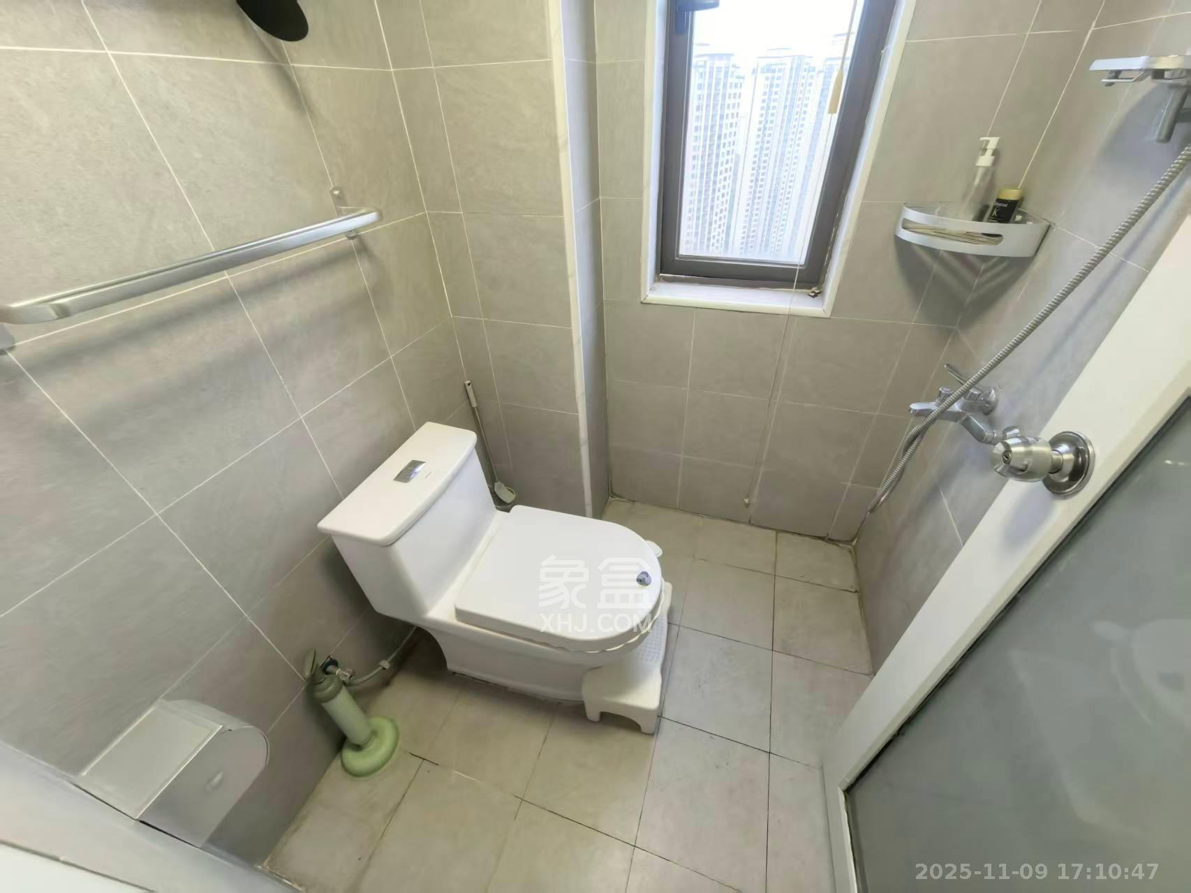 梅溪湖合能璞丽  2室2厅1卫    2400.0元/月室内图