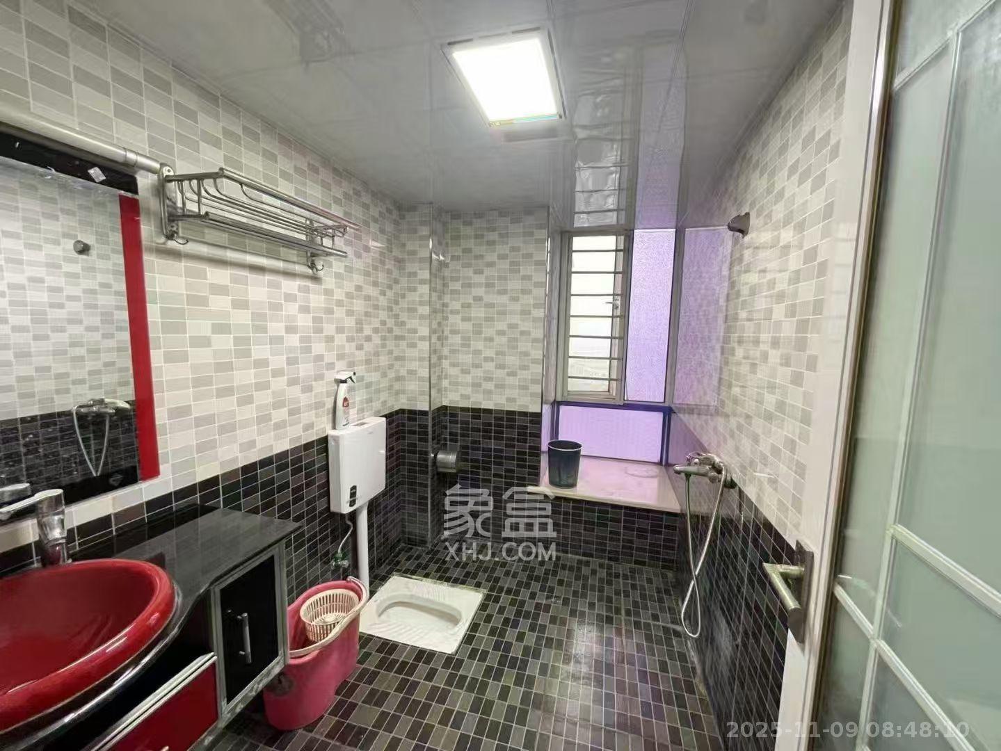 湘麓国际 3室2厅2卫 2800.0元/月 湘麓国际 3室2厅2卫 2800.0元/月室内图