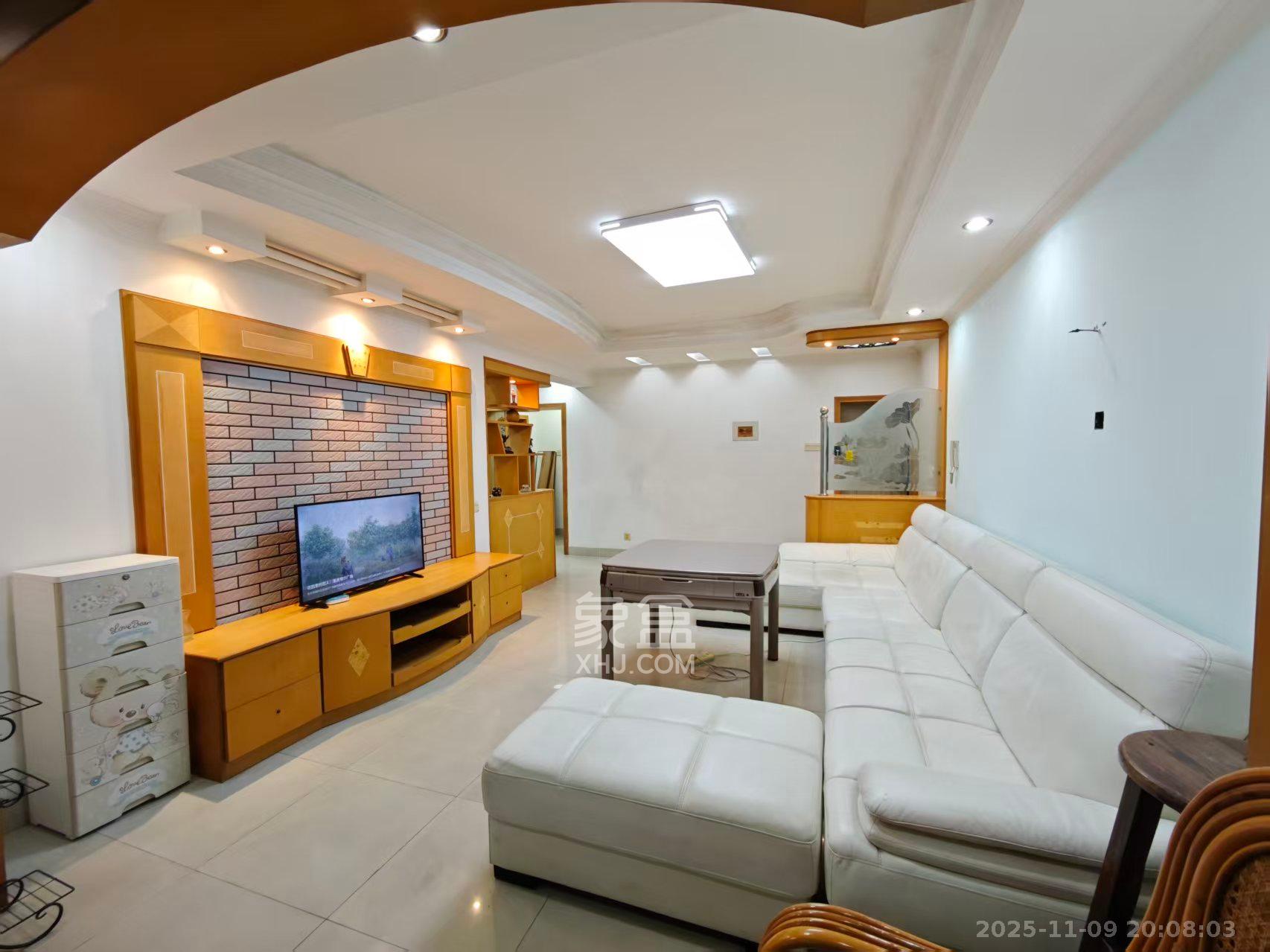 咸嘉新村嘉明苑  3室2厅2卫    2200.0元/月室内图