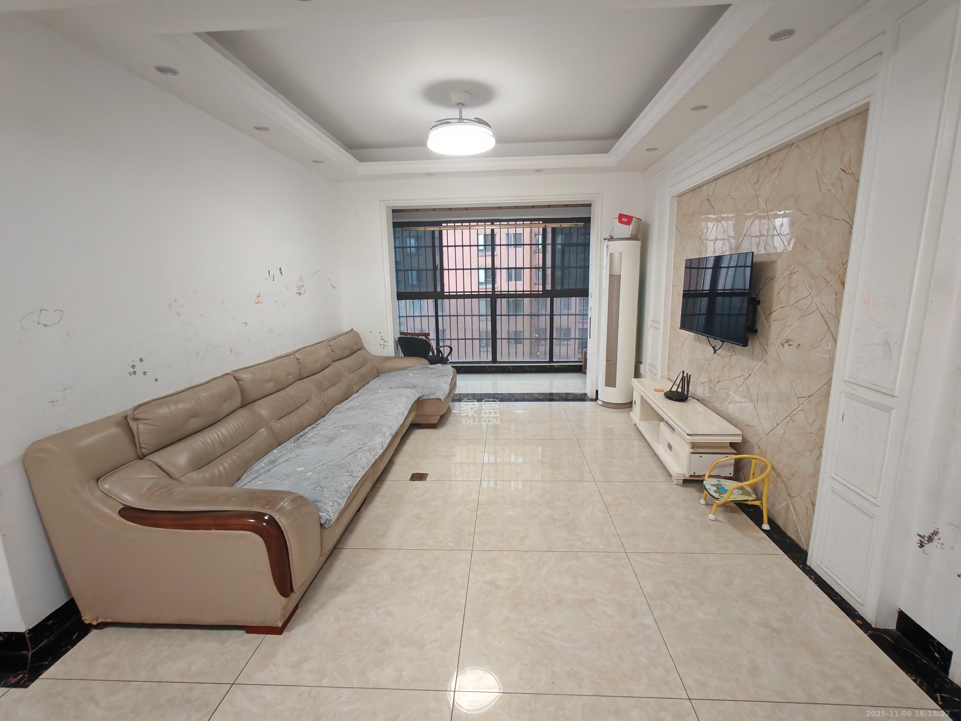 中冶中央公园 3室2厅1卫 2500.0元/月 中冶中央公园 3室2厅1卫 2500.0元/月室内图