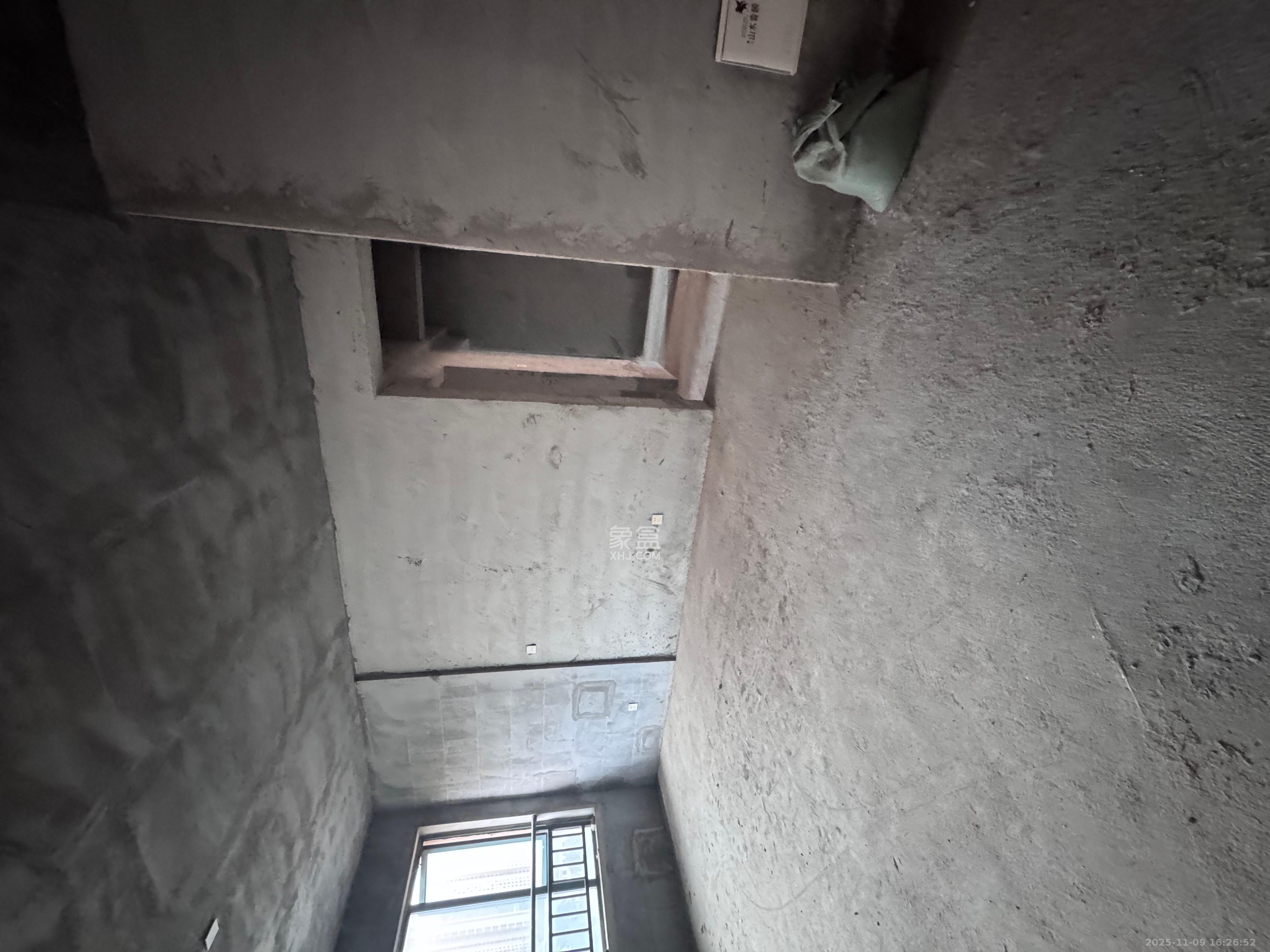 博长山水香颐  1室0厅0卫    1600.0元/月