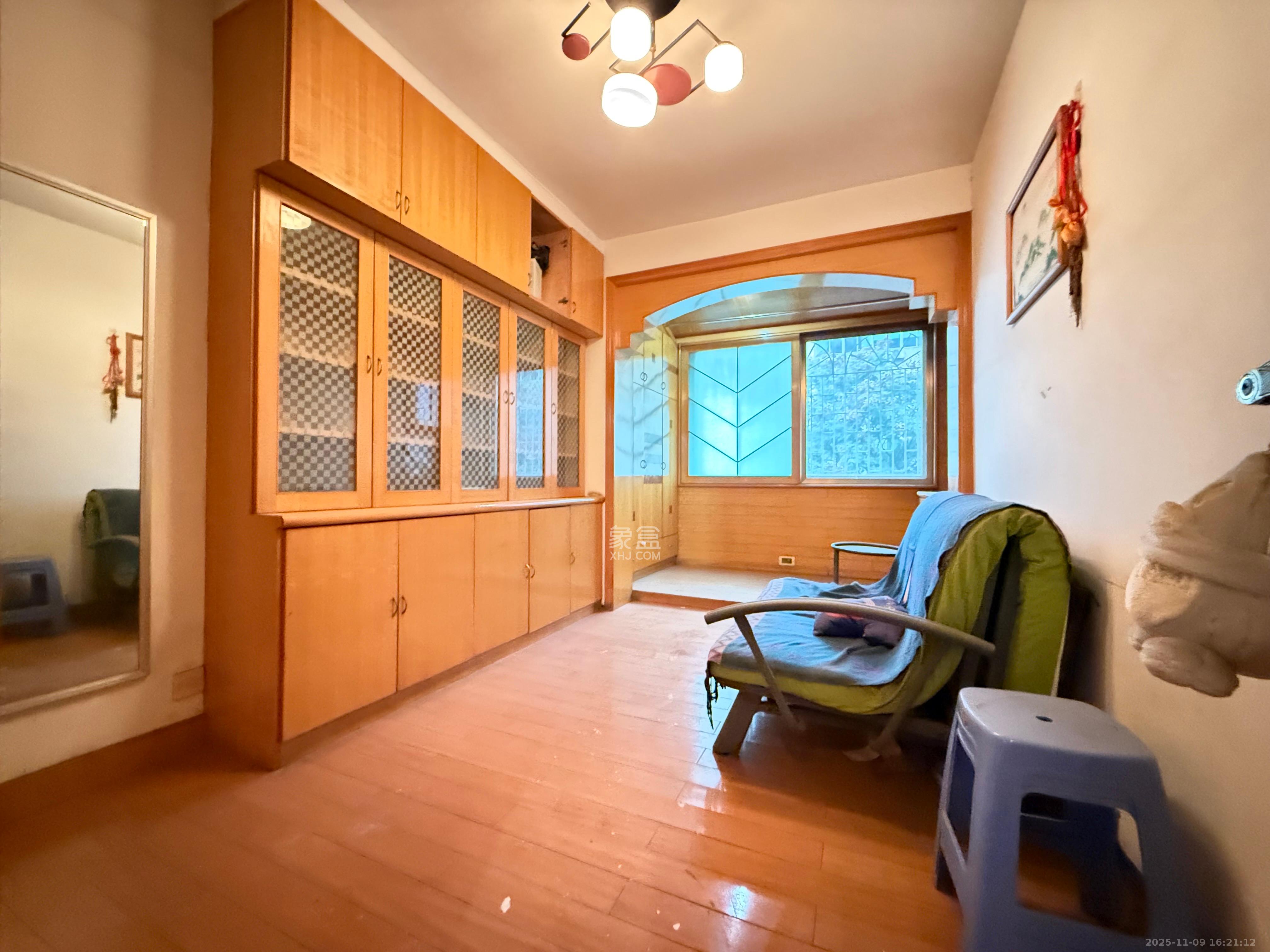 石长铁路宿舍  3室2厅2卫    1500.0元/月室内图