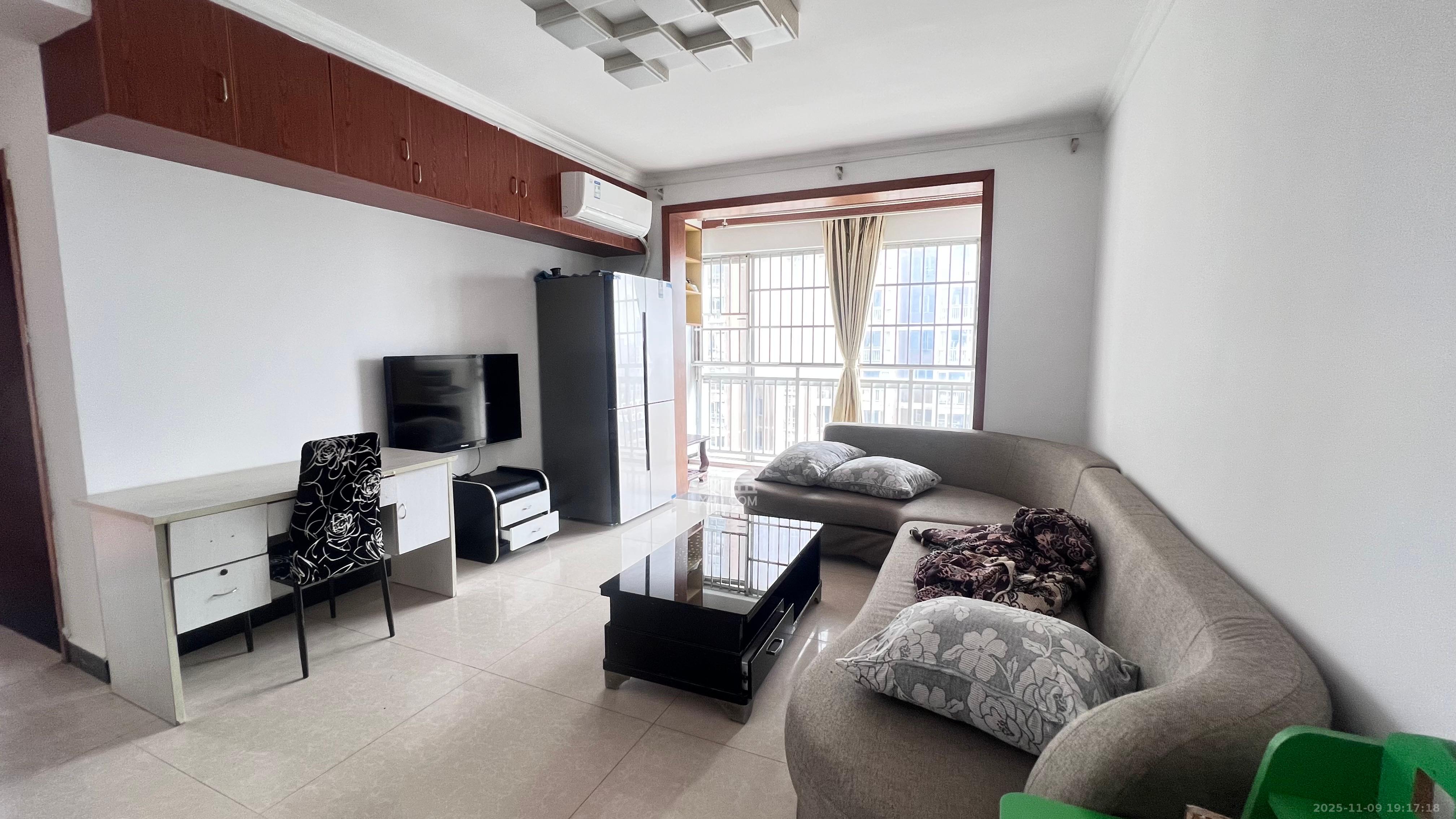 恒广国际景园一二区 2室1厅1卫 1800.0元/月 恒广国际景园一二区 2室1厅1卫 1800.0元/月室内图