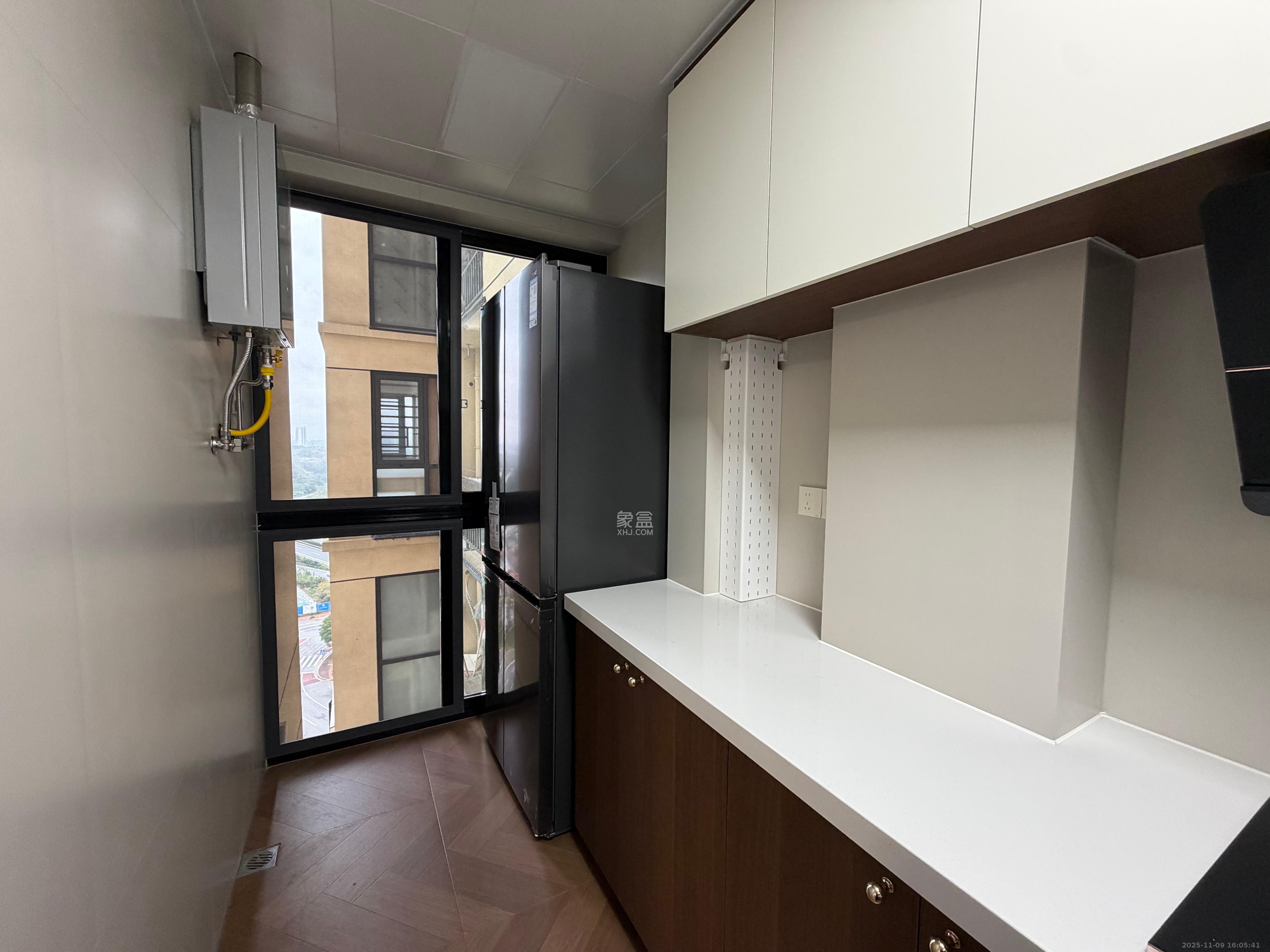 学士翰林苑 2室2厅1卫 1800.0元/月 学士翰林苑 2室2厅1卫 1800.0元/月室内图