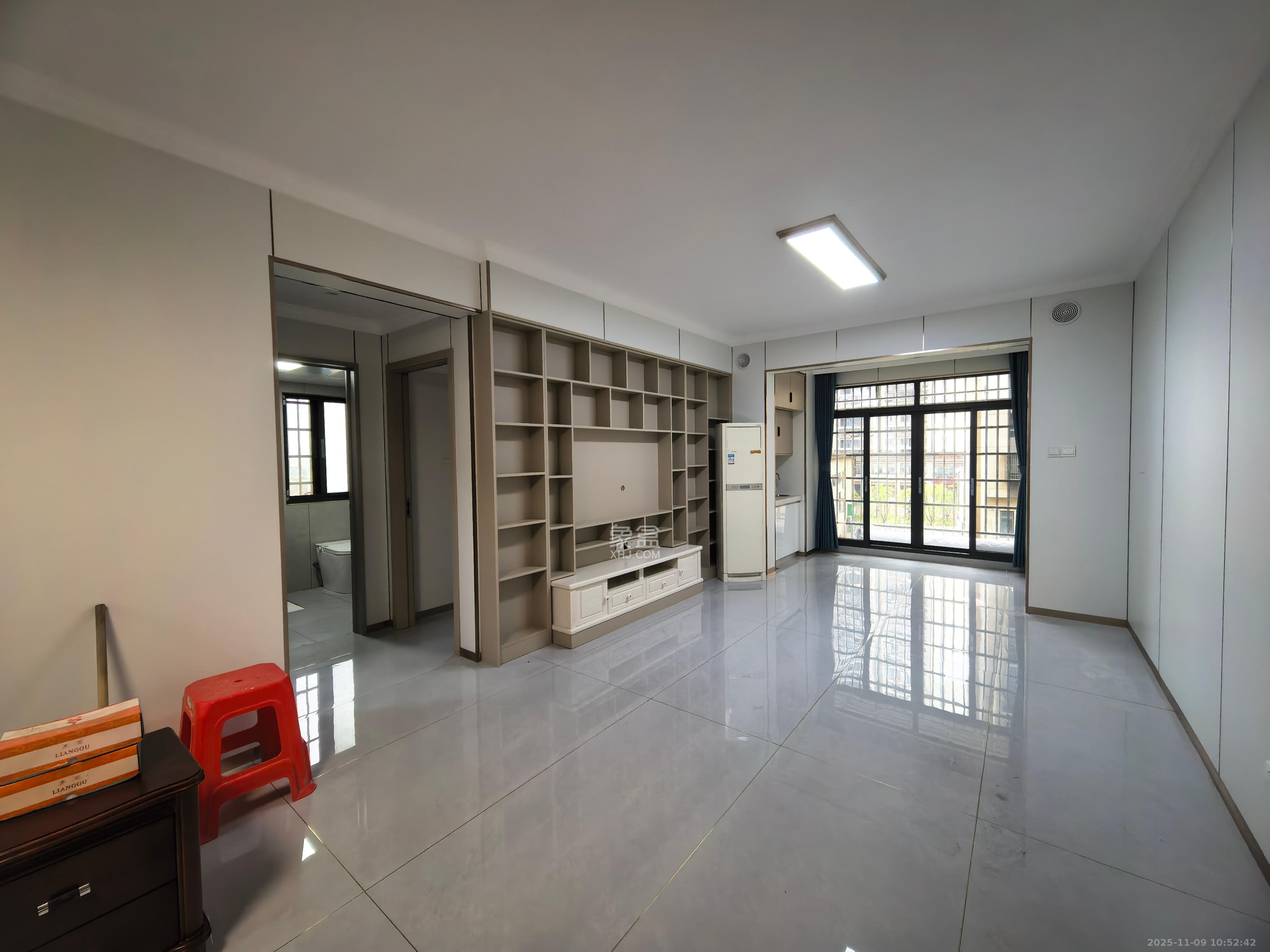 桥头家园三期 2室2厅1卫 1800.0元/月 桥头家园三期 2室2厅1卫 1800.0元/月室内图