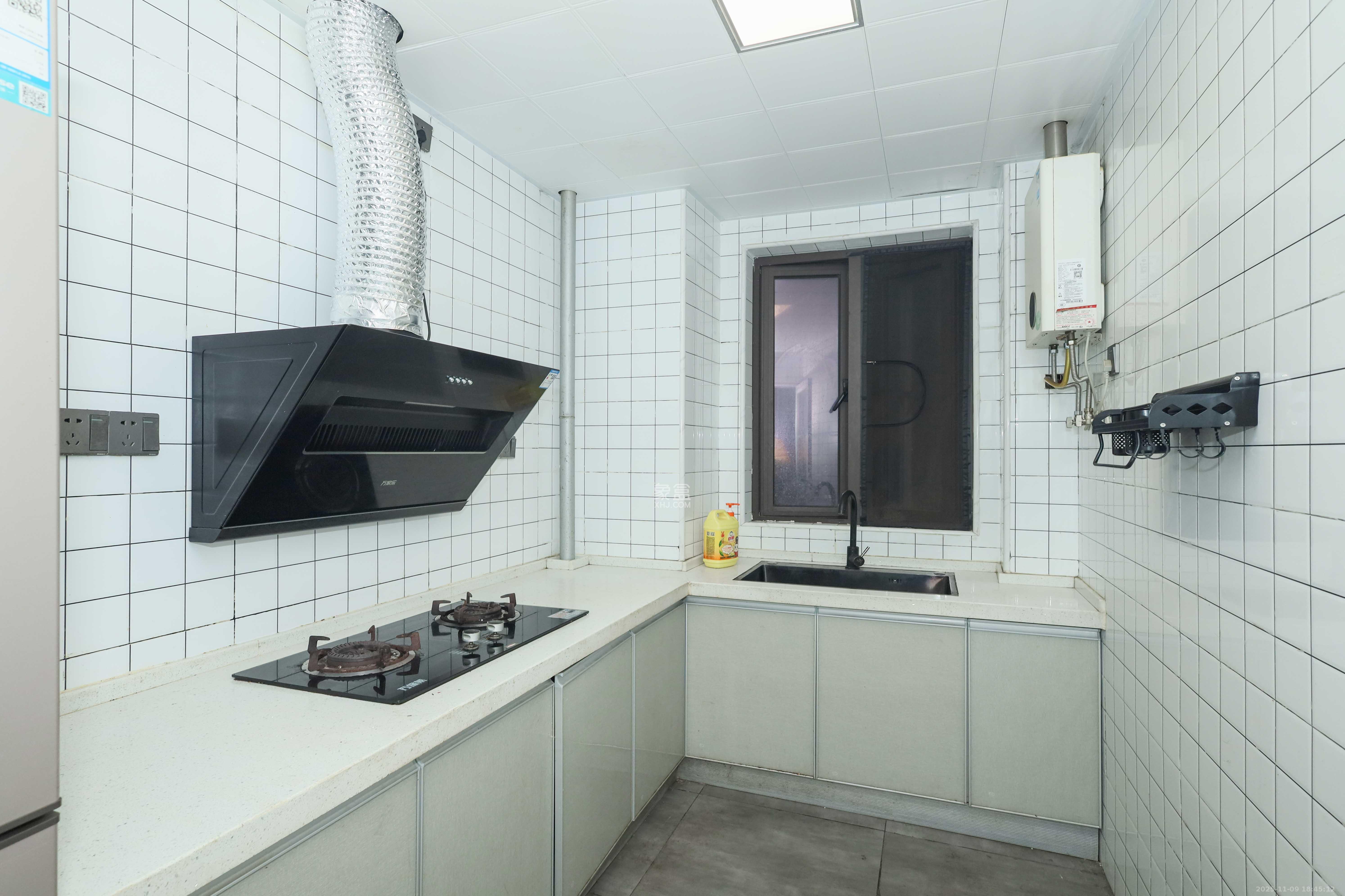 梅溪盛荟  3室2厅2卫    109.8万厨房