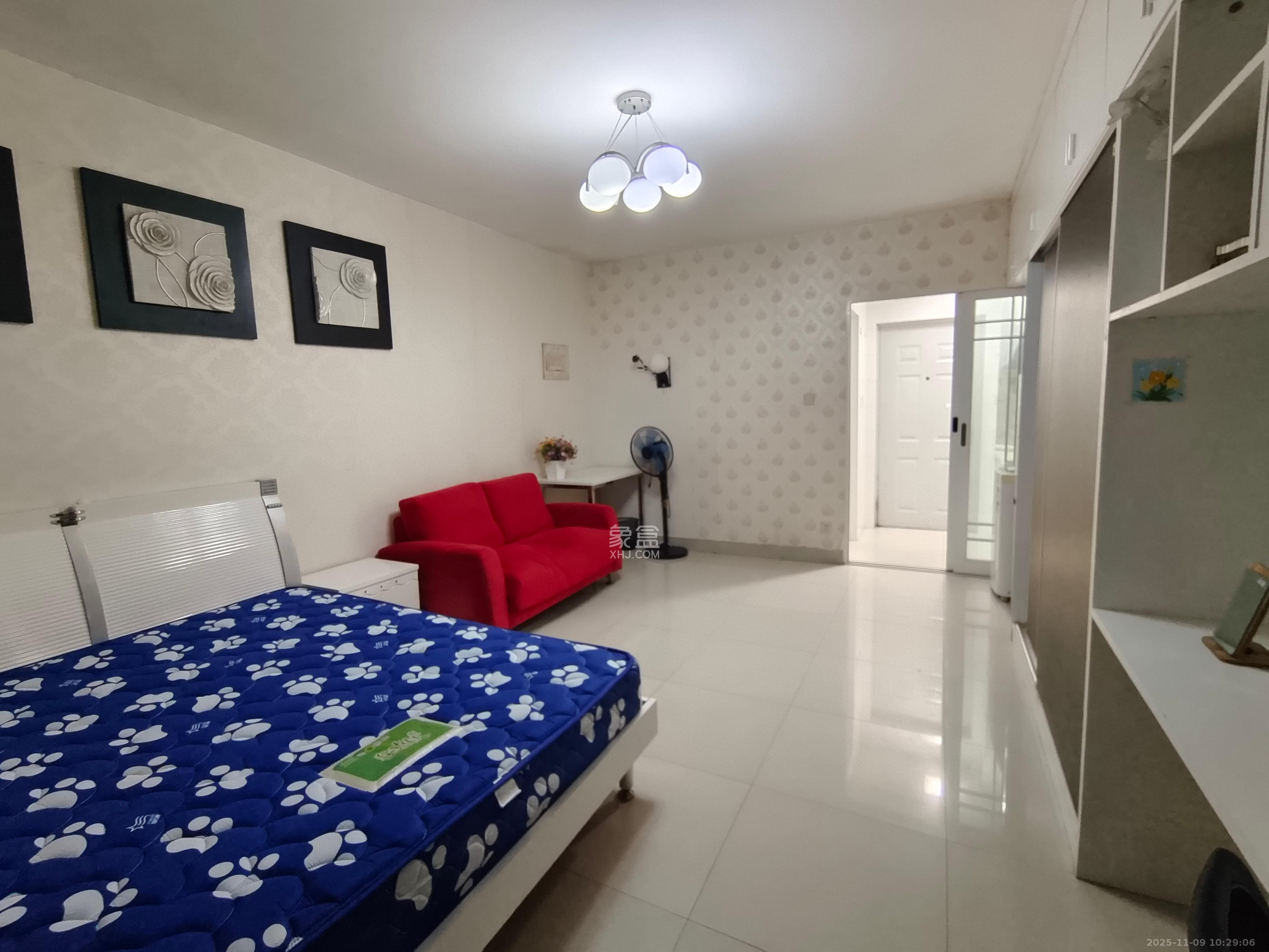 阳光100二期  1室1厅1卫    1200.0元/月