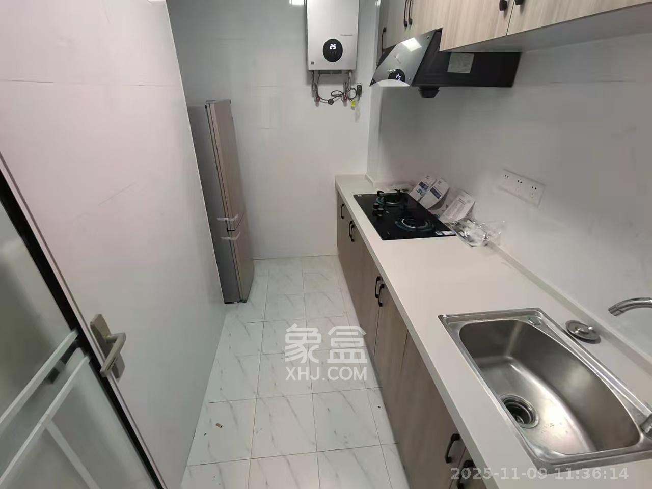 尚上美寓  2室1厅1卫    2400.0元/月室内图