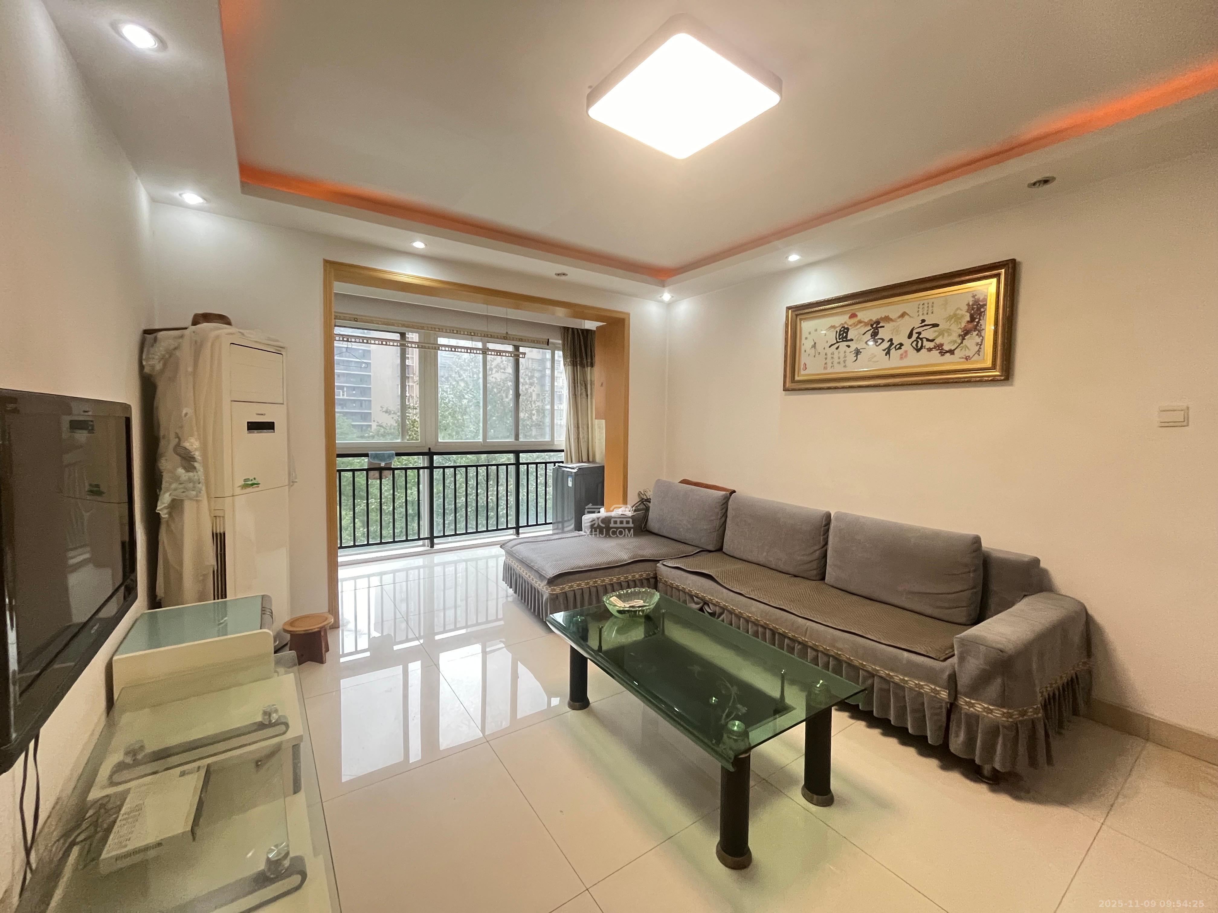 龙王港社区  2室2厅1卫    2300.0元/月