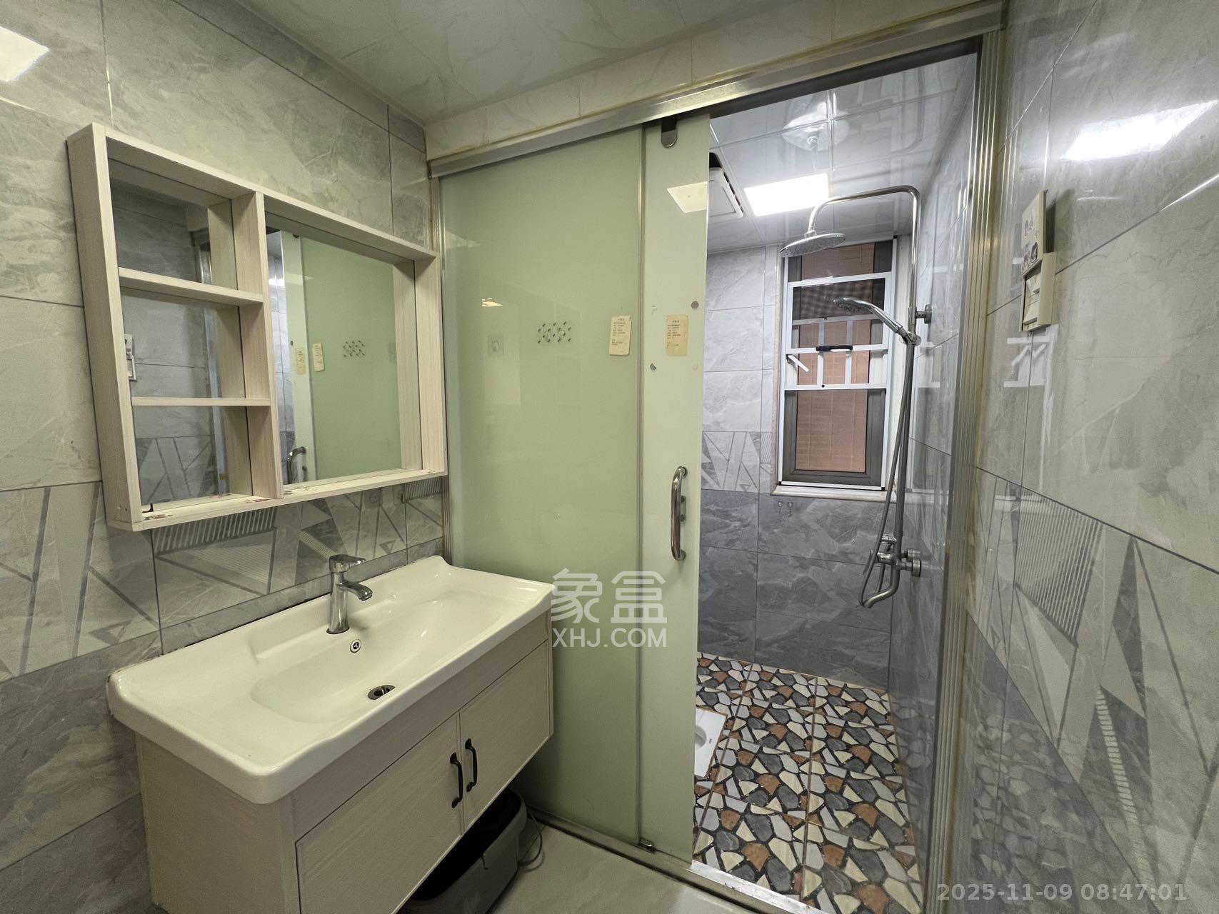 朝正美苑 2室2厅1卫 1800.0元/月 朝正美苑 2室2厅1卫 1800.0元/月室内图