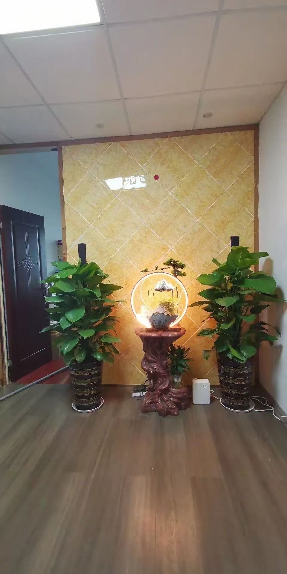 汇景花园 4室2厅2卫 3200.0元/月 汇景花园 4室2厅2卫 3200.0元/月室内图