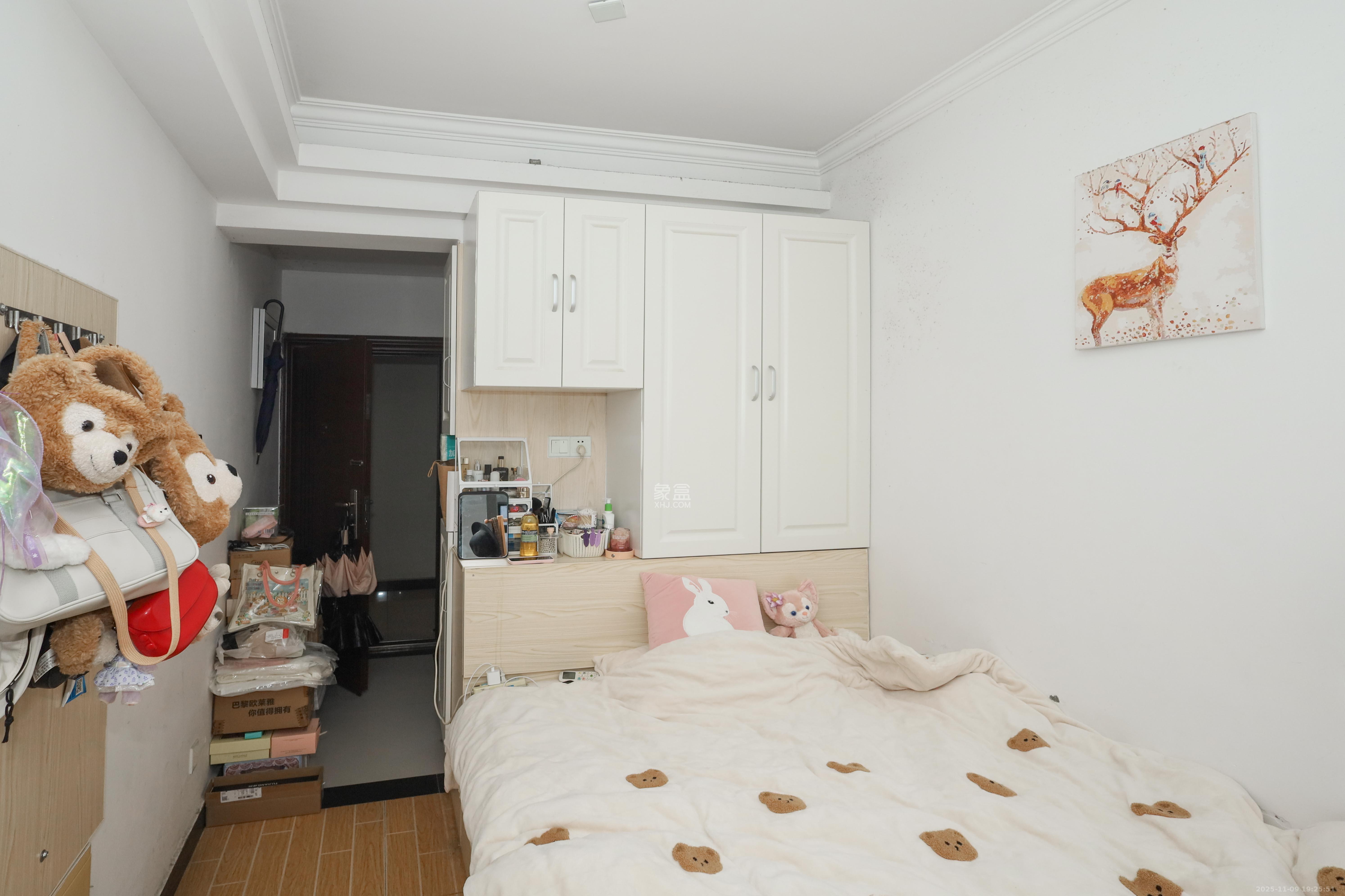 保利麓谷林语I区  1室0厅0卫    22.0万客厅