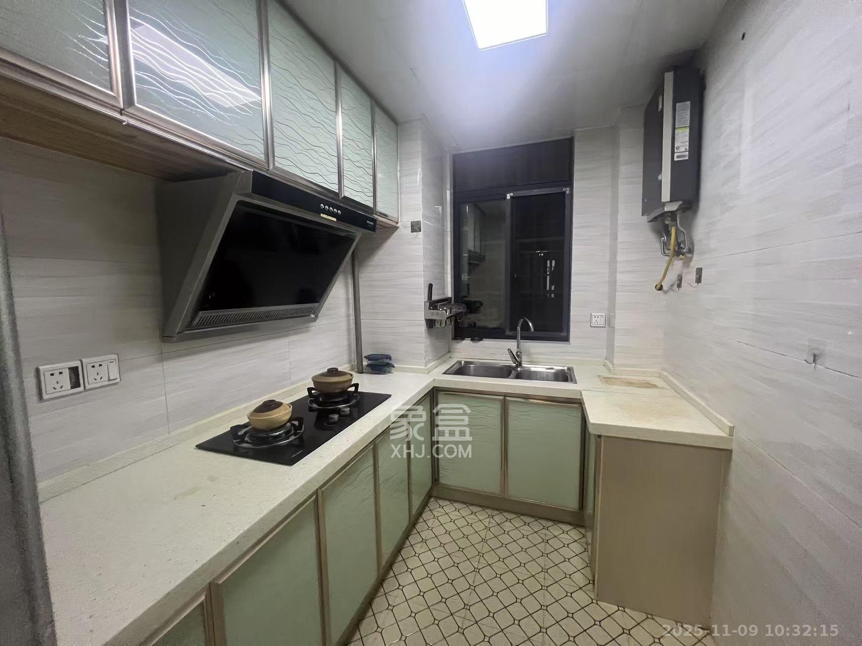 御溪国际  2室1厅1卫    2200.0元/月室内图