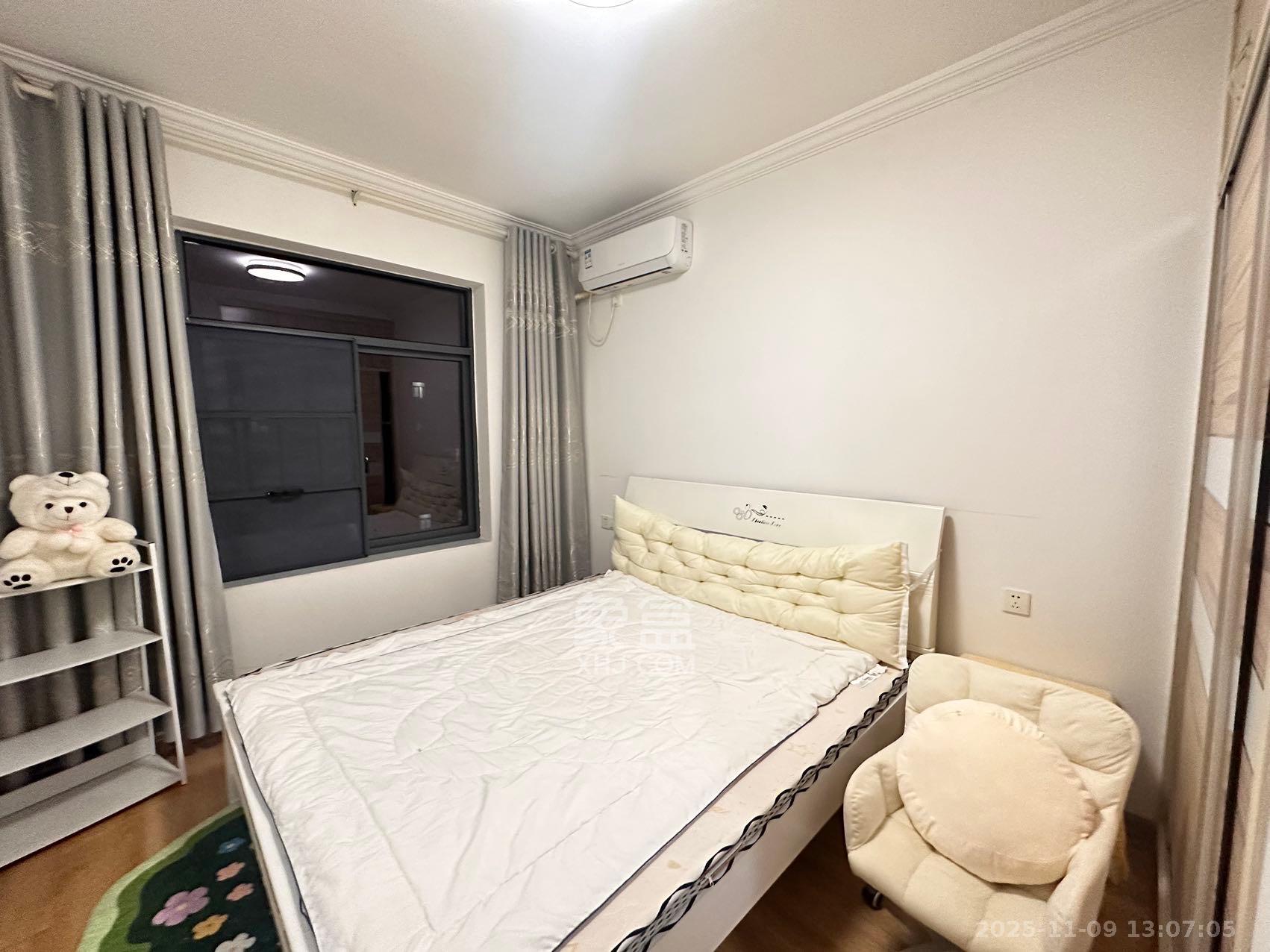 嘉雨兴园  2室1厅1卫    2500.0元/月室内图