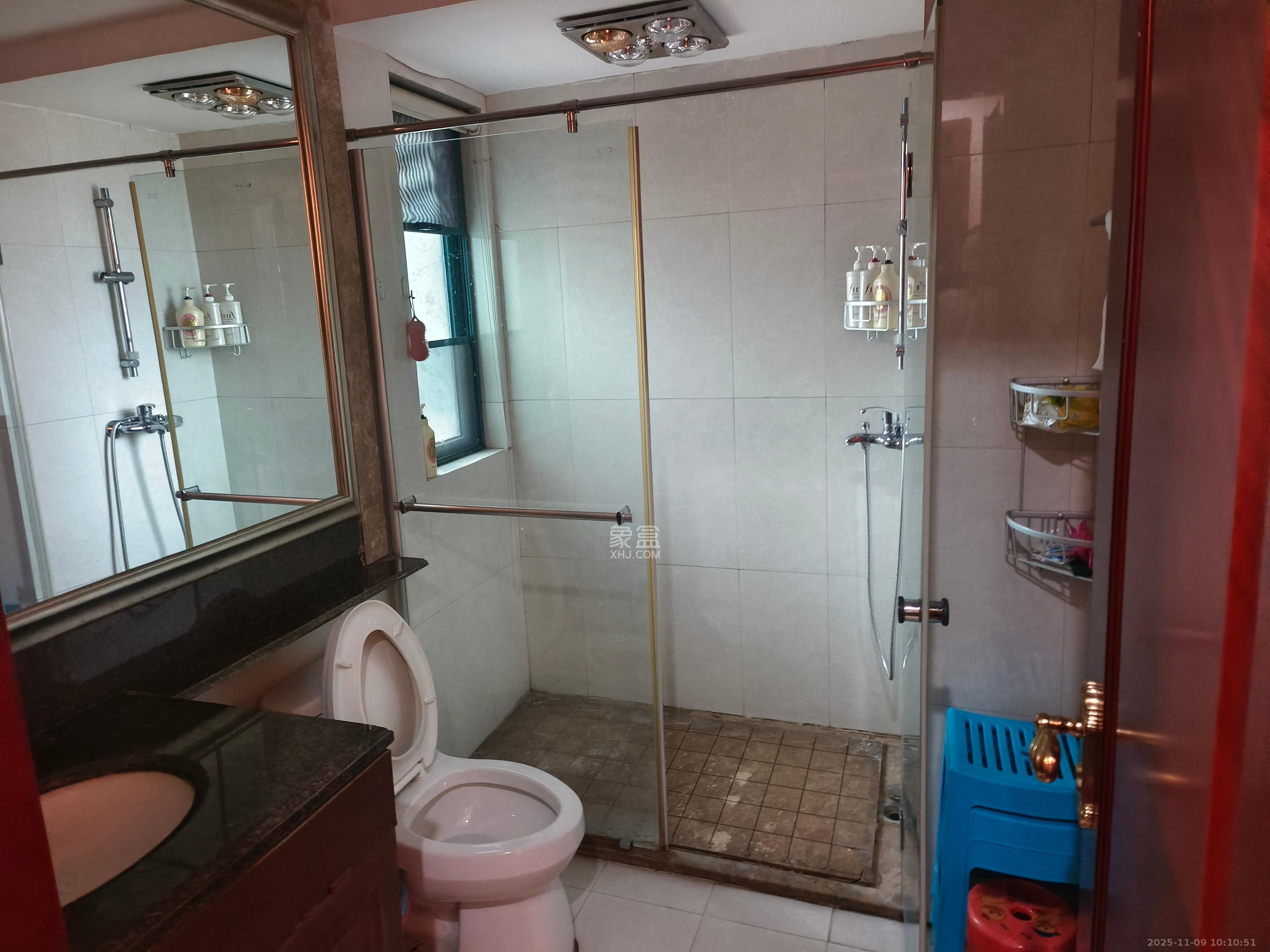 恒大华府  4室2厅2卫    5500.0元/月室内图