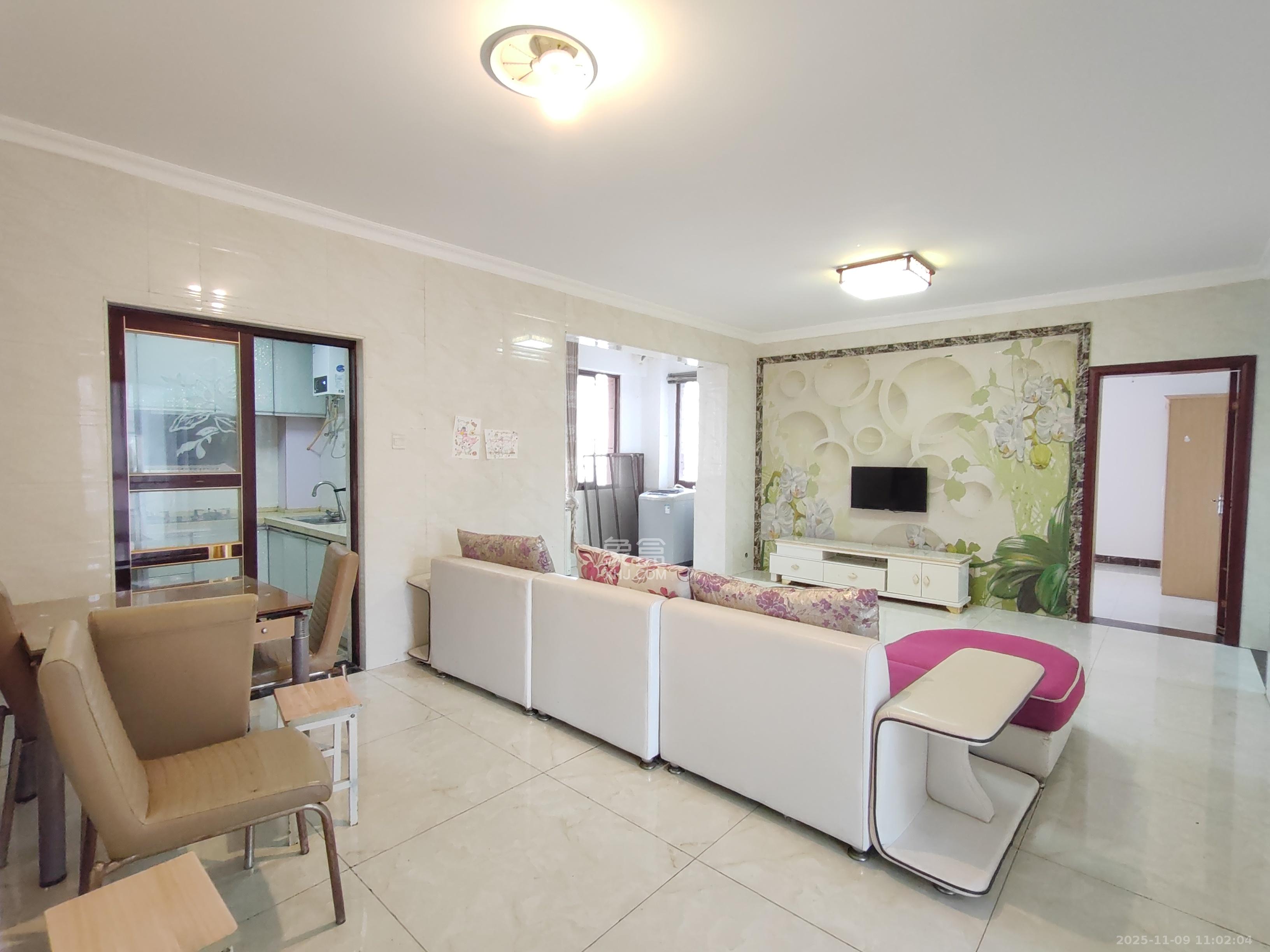 家和院 4室2厅1卫 1800.0元/月 家和院 4室2厅1卫 1800.0元/月室内图