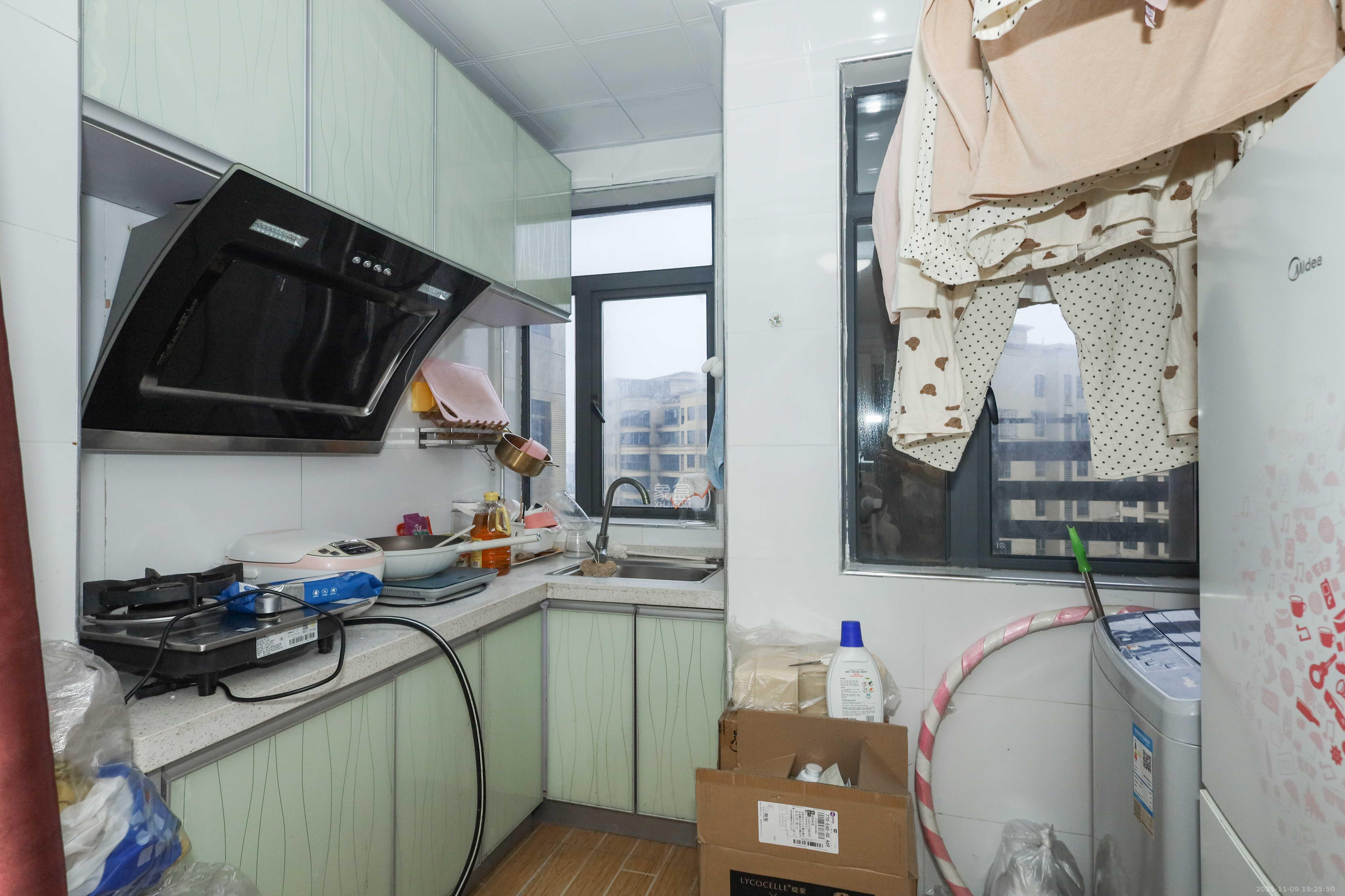 保利麓谷林语I区 1室0厅0卫 22.0万 保利麓谷林语I区 1室0厅0卫 22.0万厨房