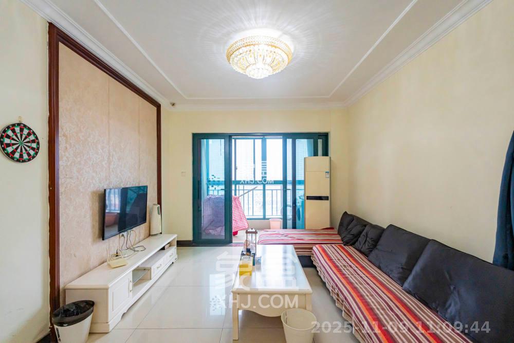 恒大雅苑 2室2厅1卫 2300.0元/月 恒大雅苑 2室2厅1卫 2300.0元/月室内图