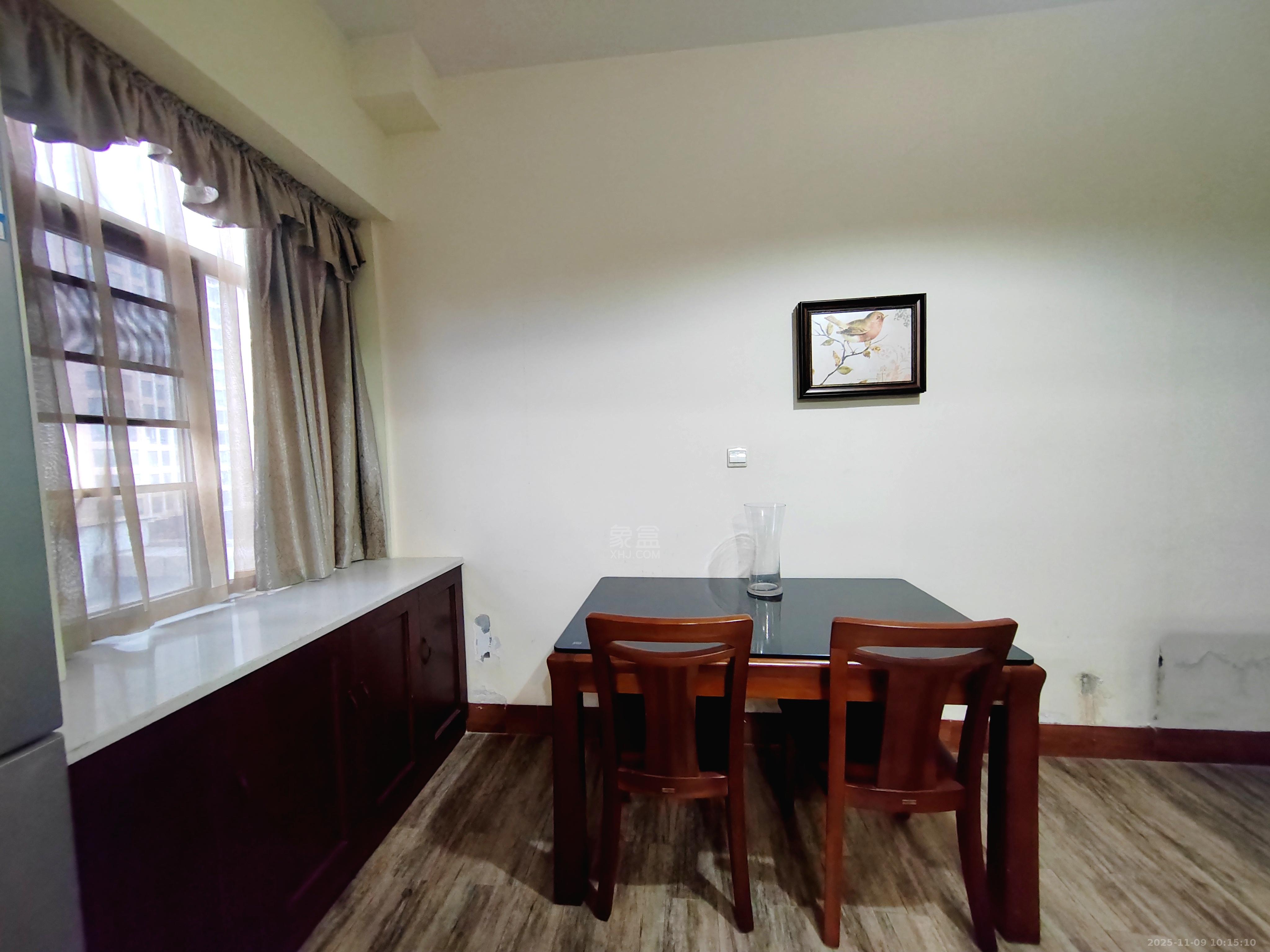 流金岁月-华晨国际 1室1厅1卫 1500.0元/月 流金岁月-华晨国际 1室1厅1卫 1500.0元/月室内图