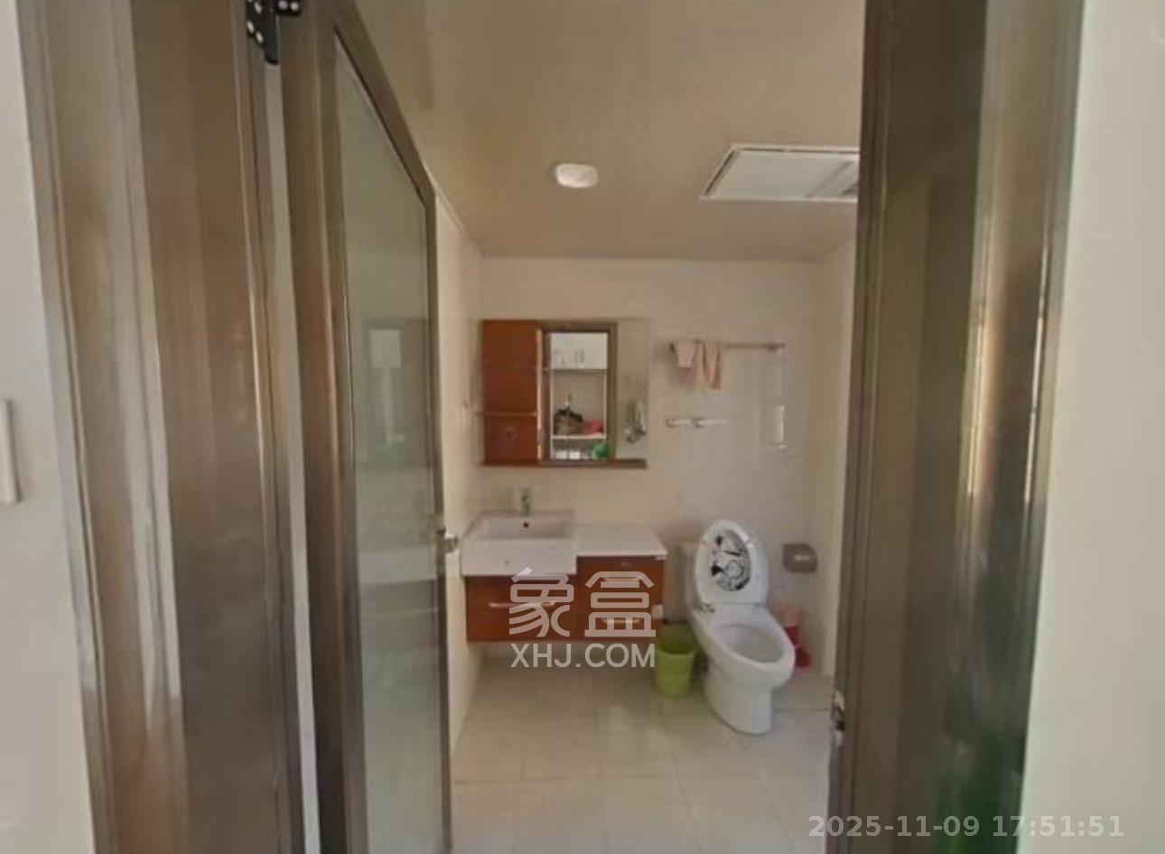 华润橡树湾  3室2厅2卫    2500.0元/月室内图