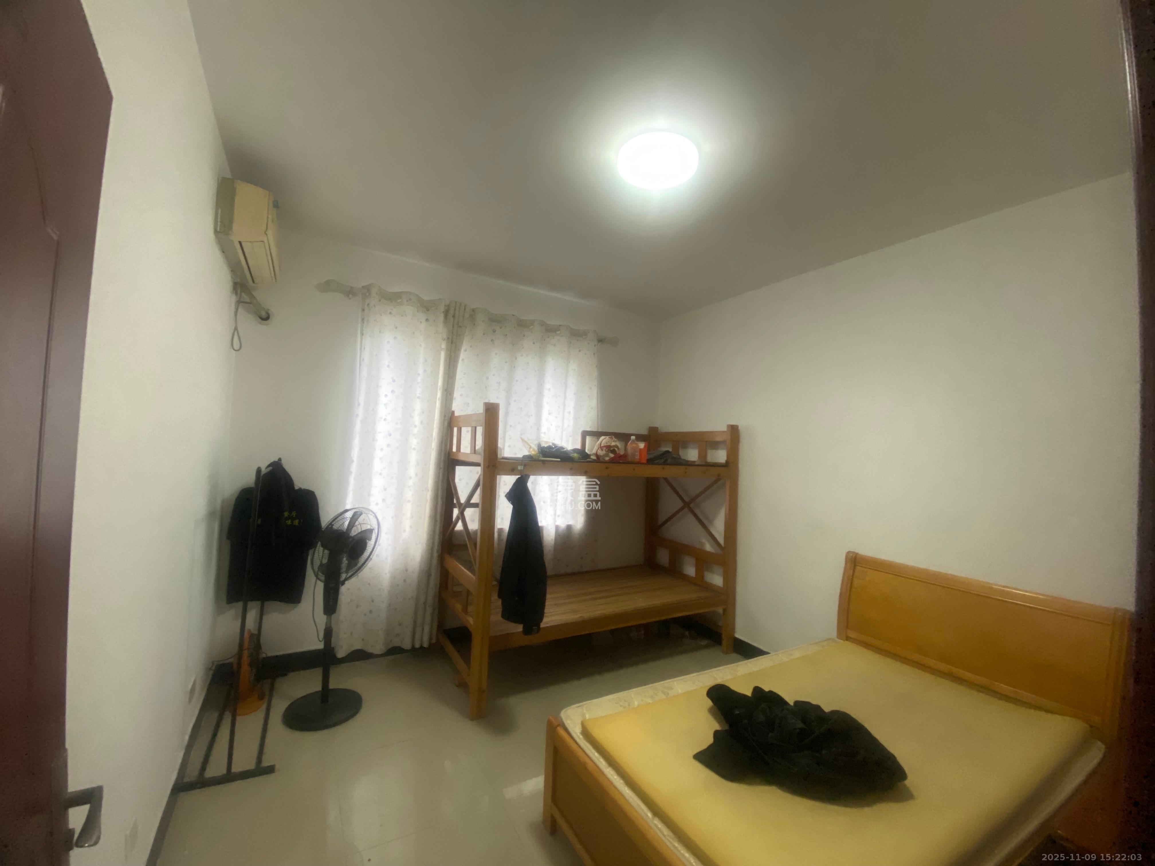 湘核佳苑  3室1厅1卫    1900.0元/月室内图